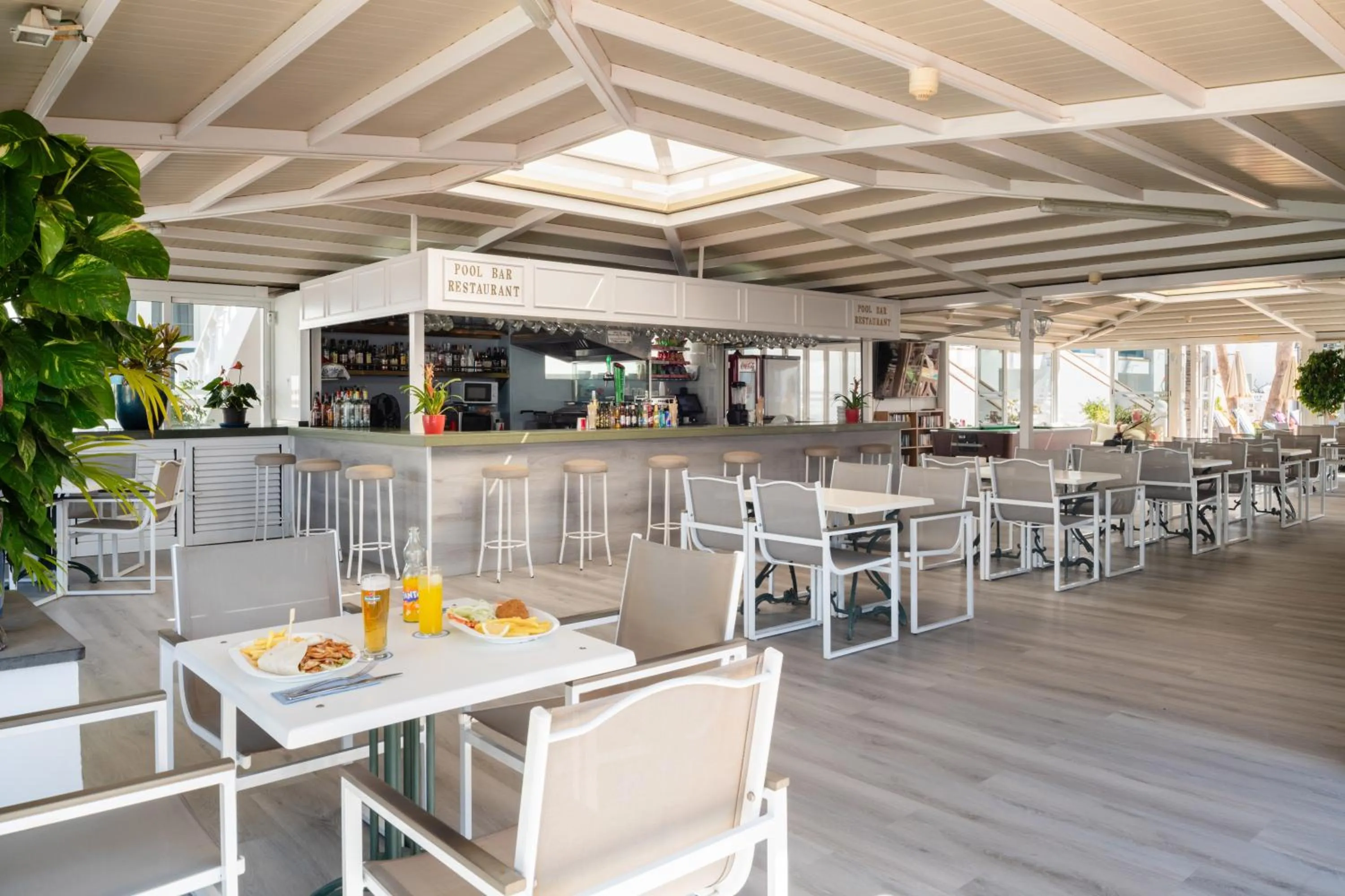 Food close-up in Suite Hotel Montana Club