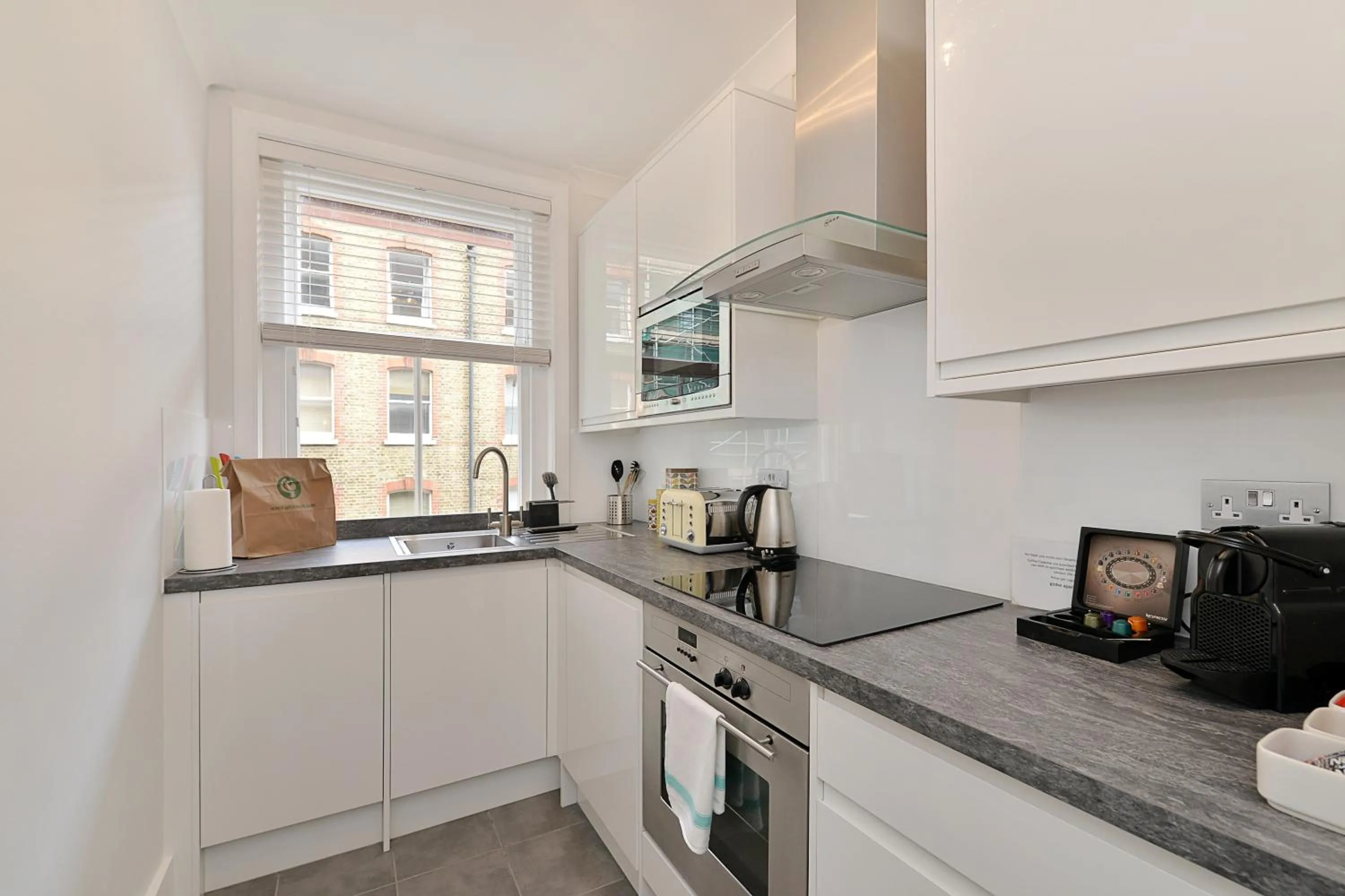 Coffee/tea facilities in Chiltern Street Serviced Apartments - Marylebone