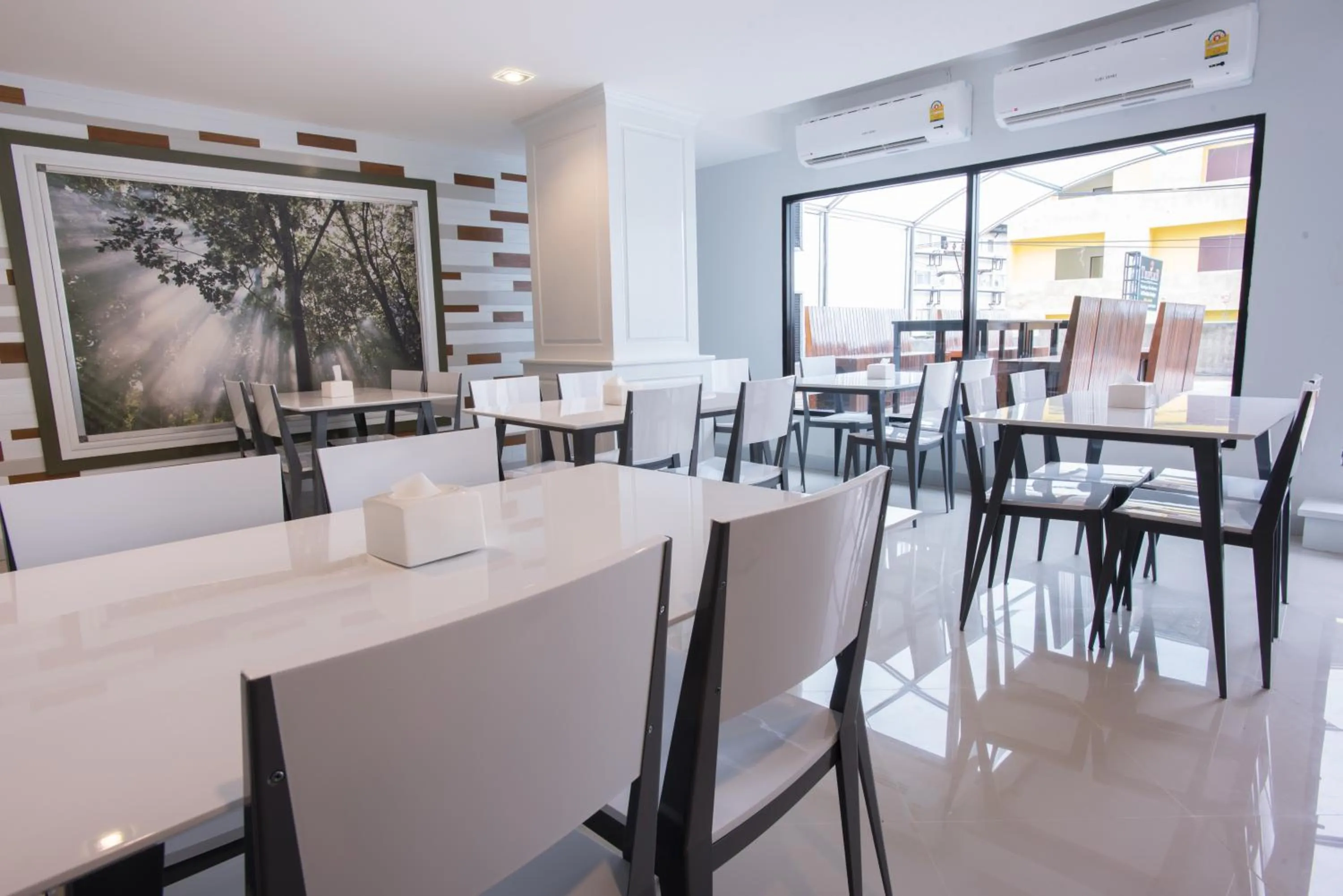 Dining area in Triple B Boutique Residence