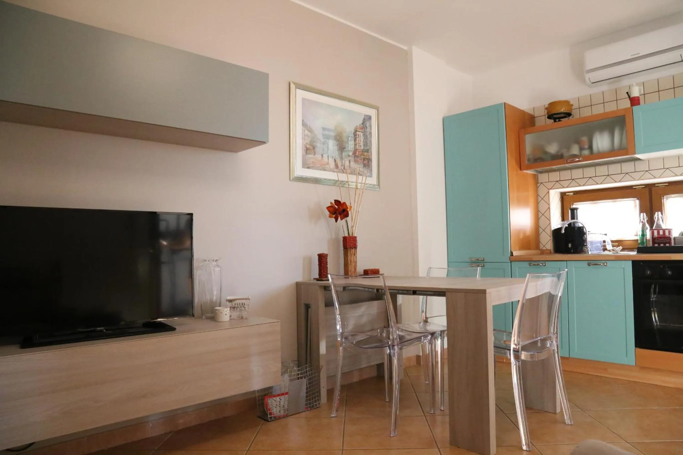 Dining area in Habitans