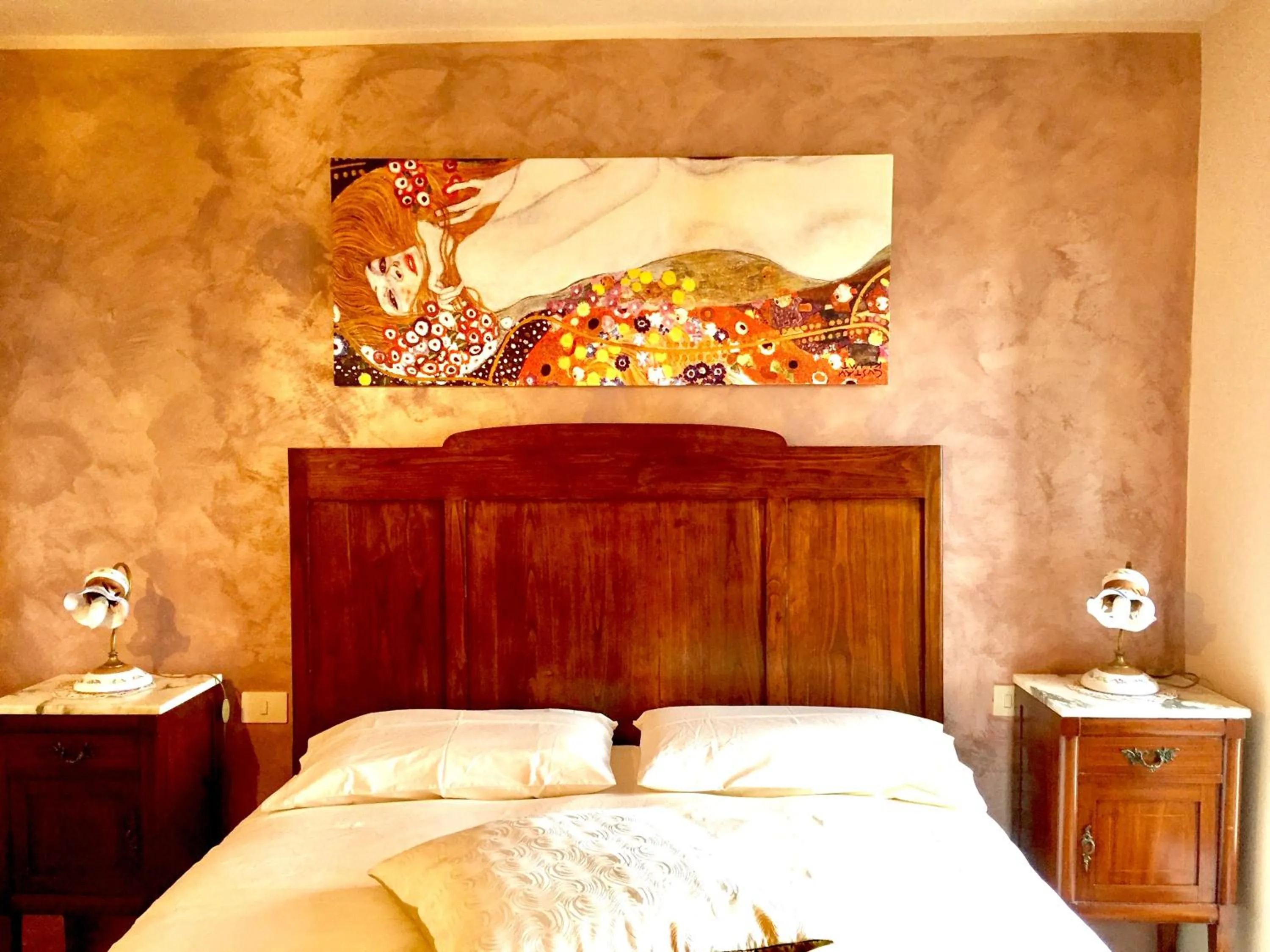 Photo of the whole room, Bed in Il Borgo Antico