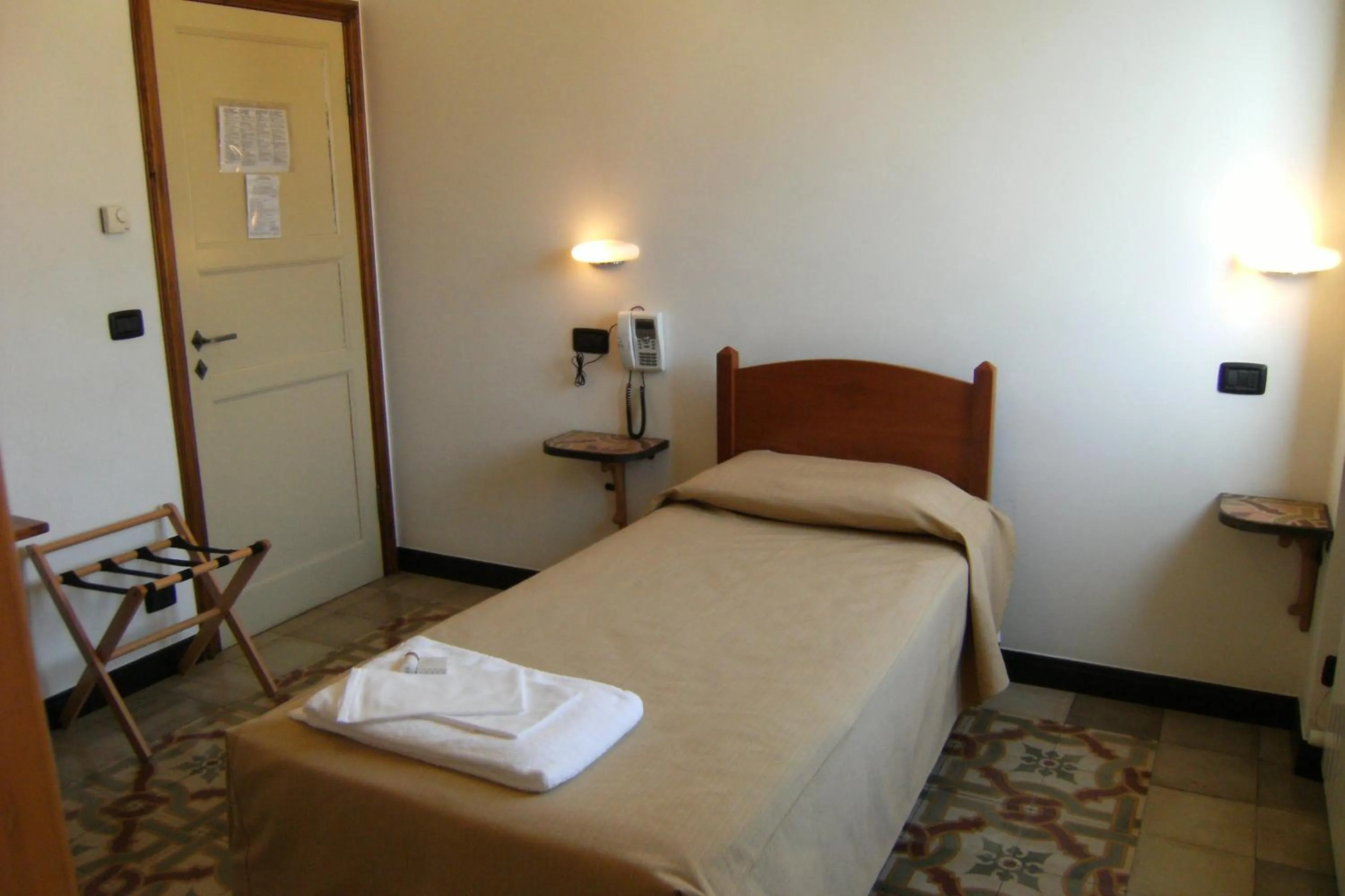 Bedroom in Albergo Vittoria