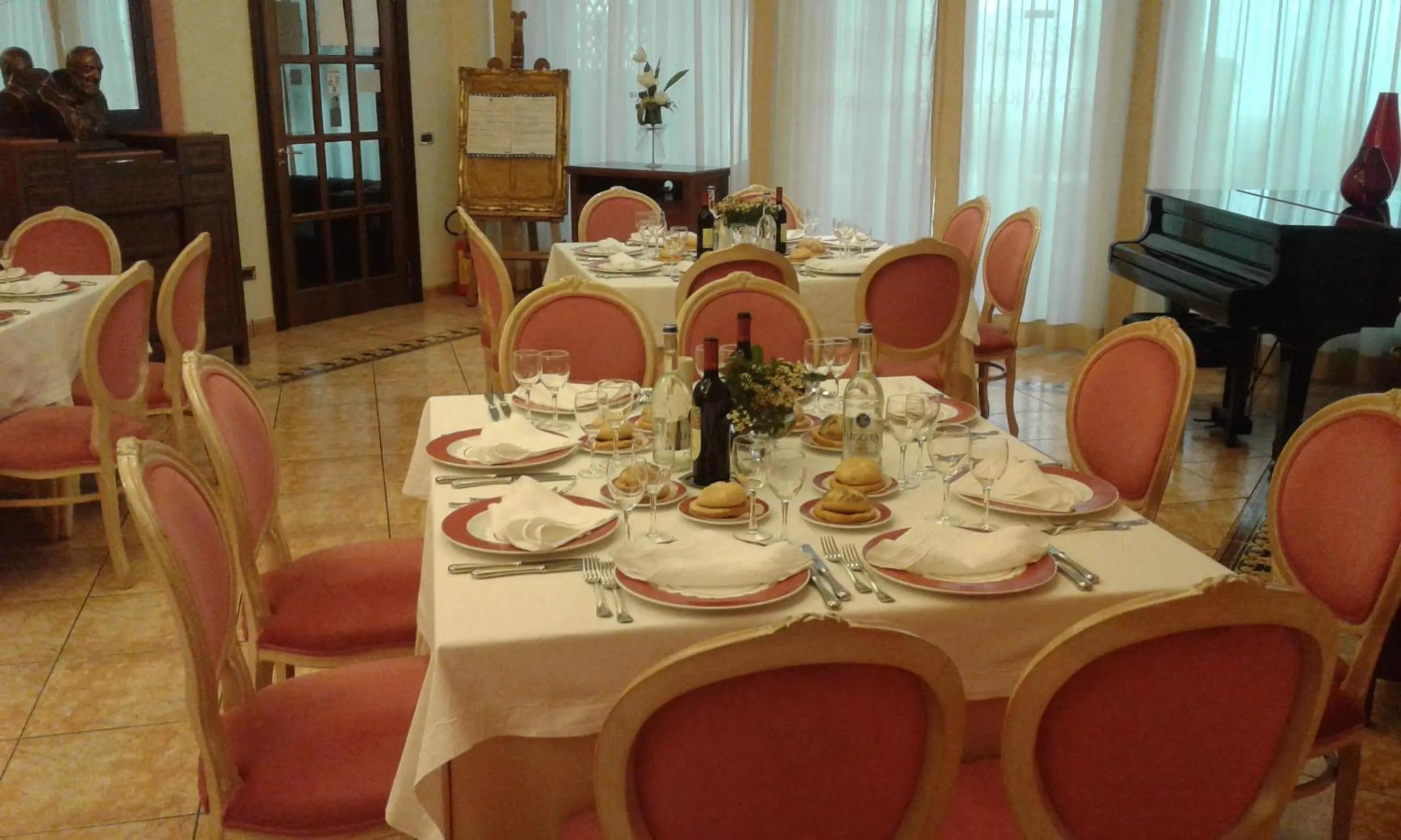 Restaurant/places to eat in Grand Hotel degli Angeli