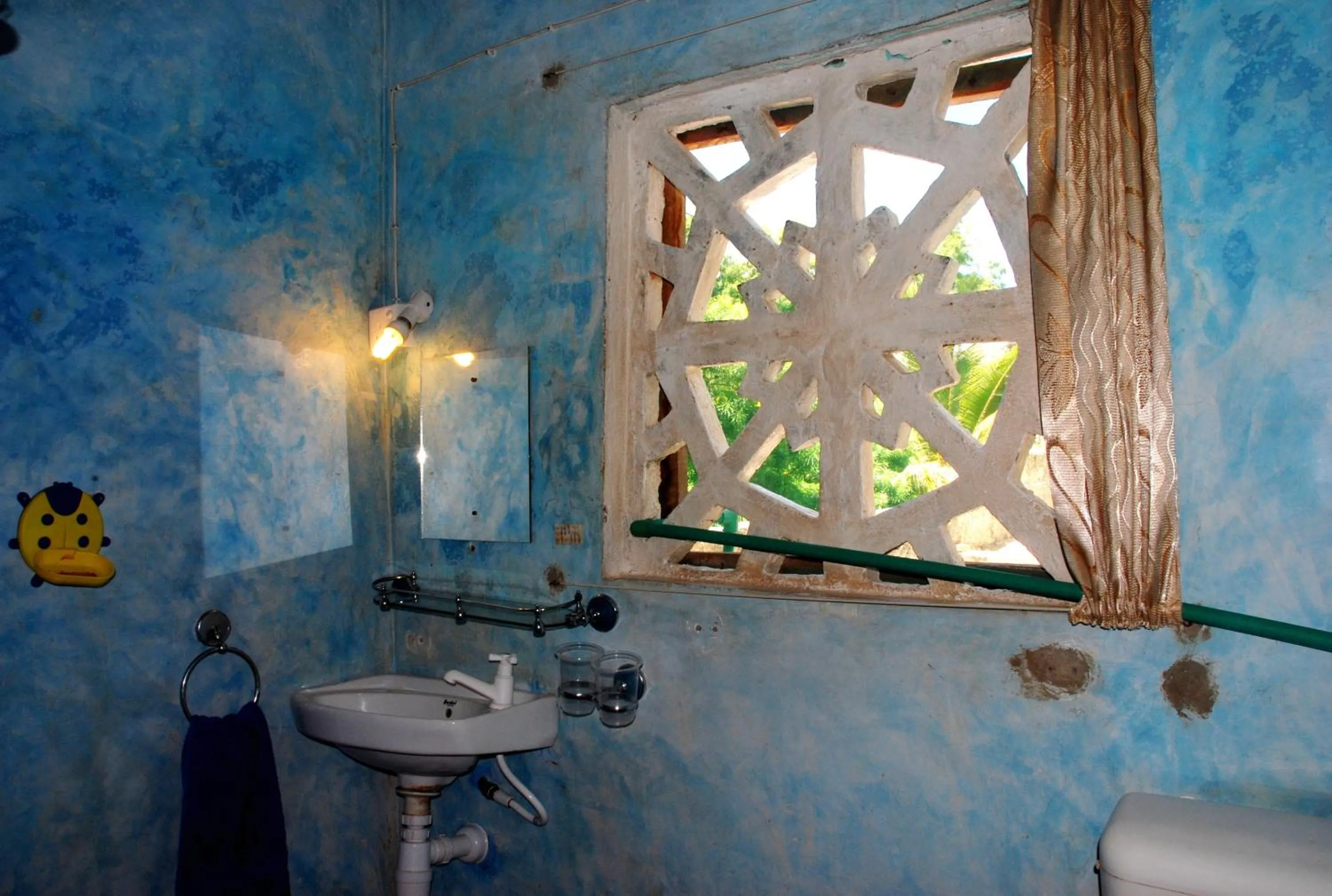 Bathroom in JamboHouse Lamu