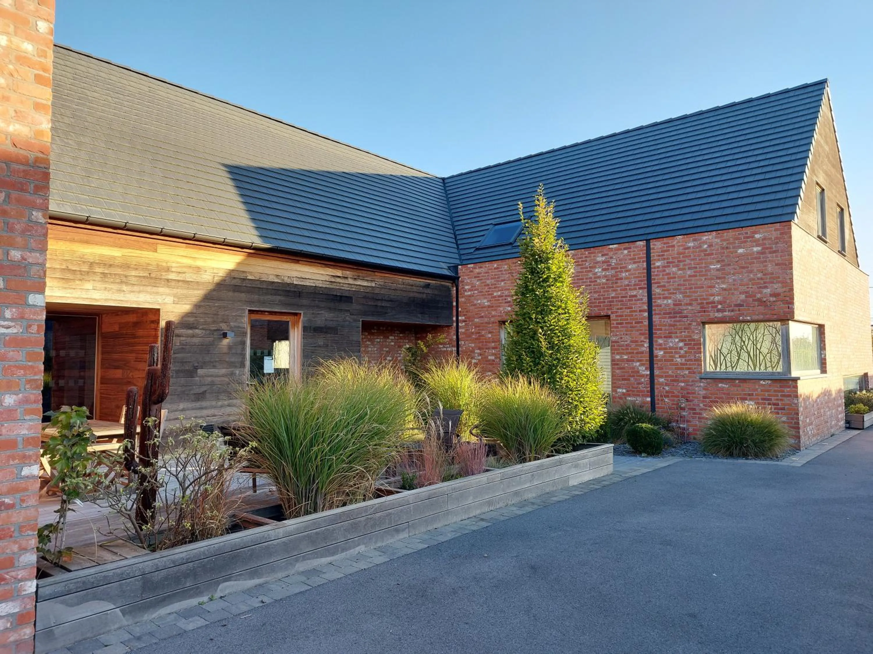 Patio in La Couture du Charme