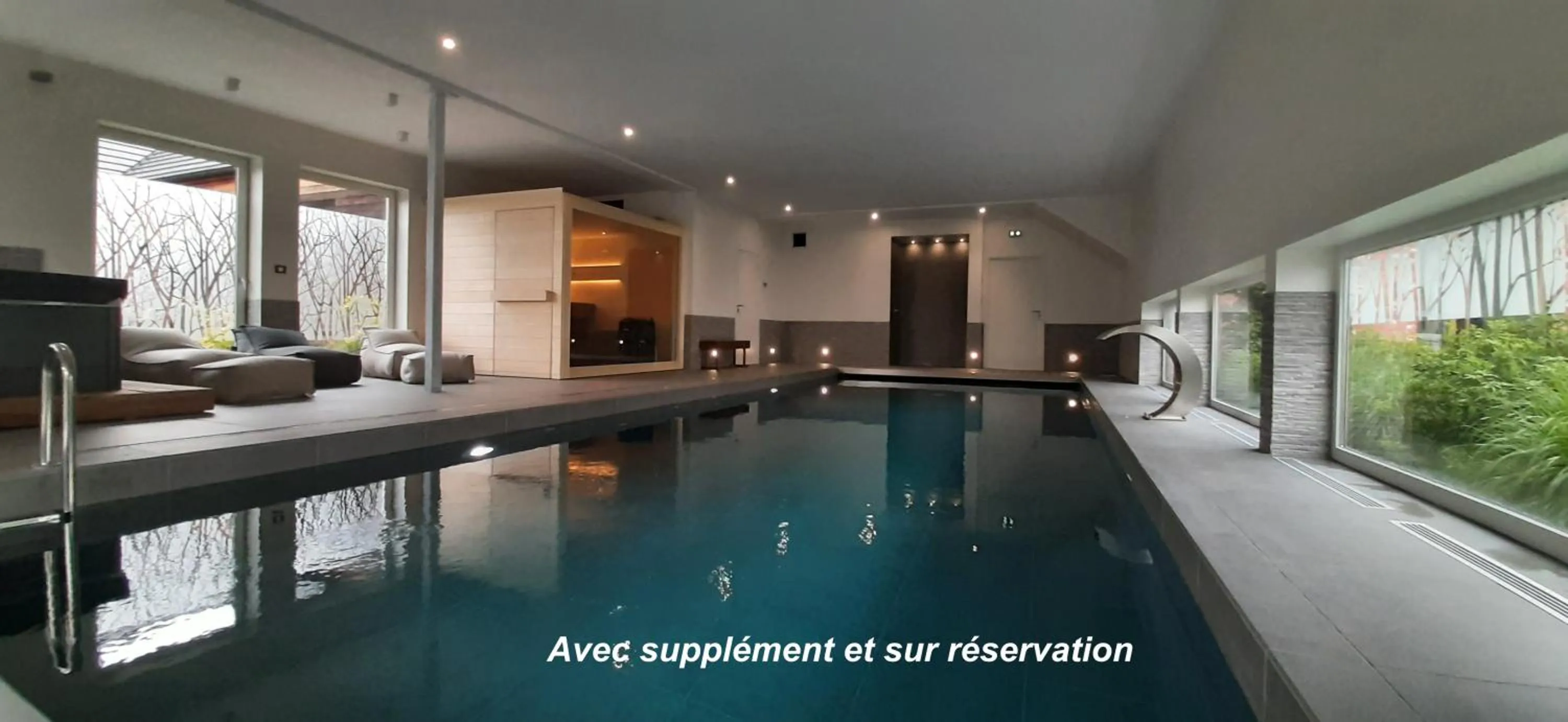 Swimming pool in La Couture du Charme