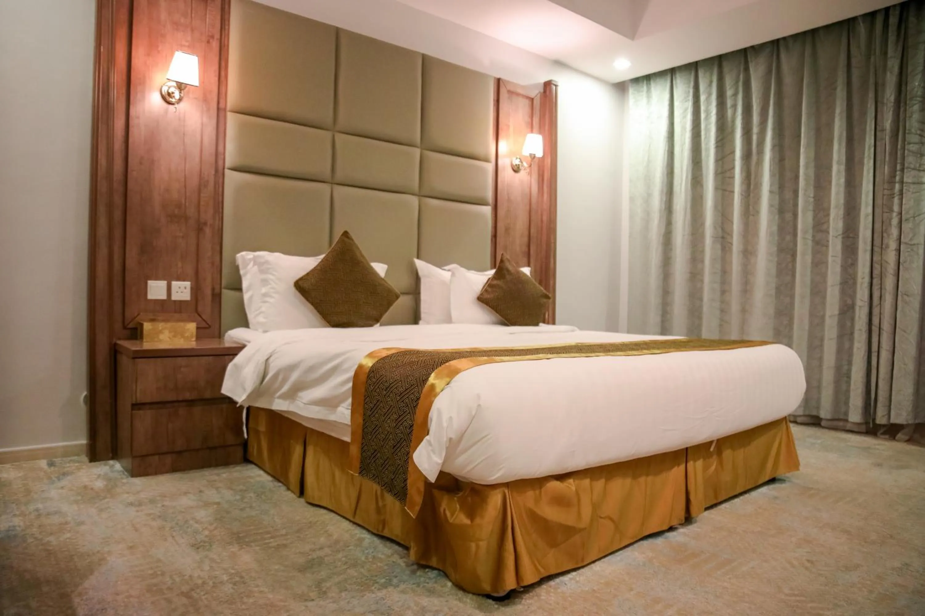 Photo of the whole room, Bed in شقق ارين البساتين