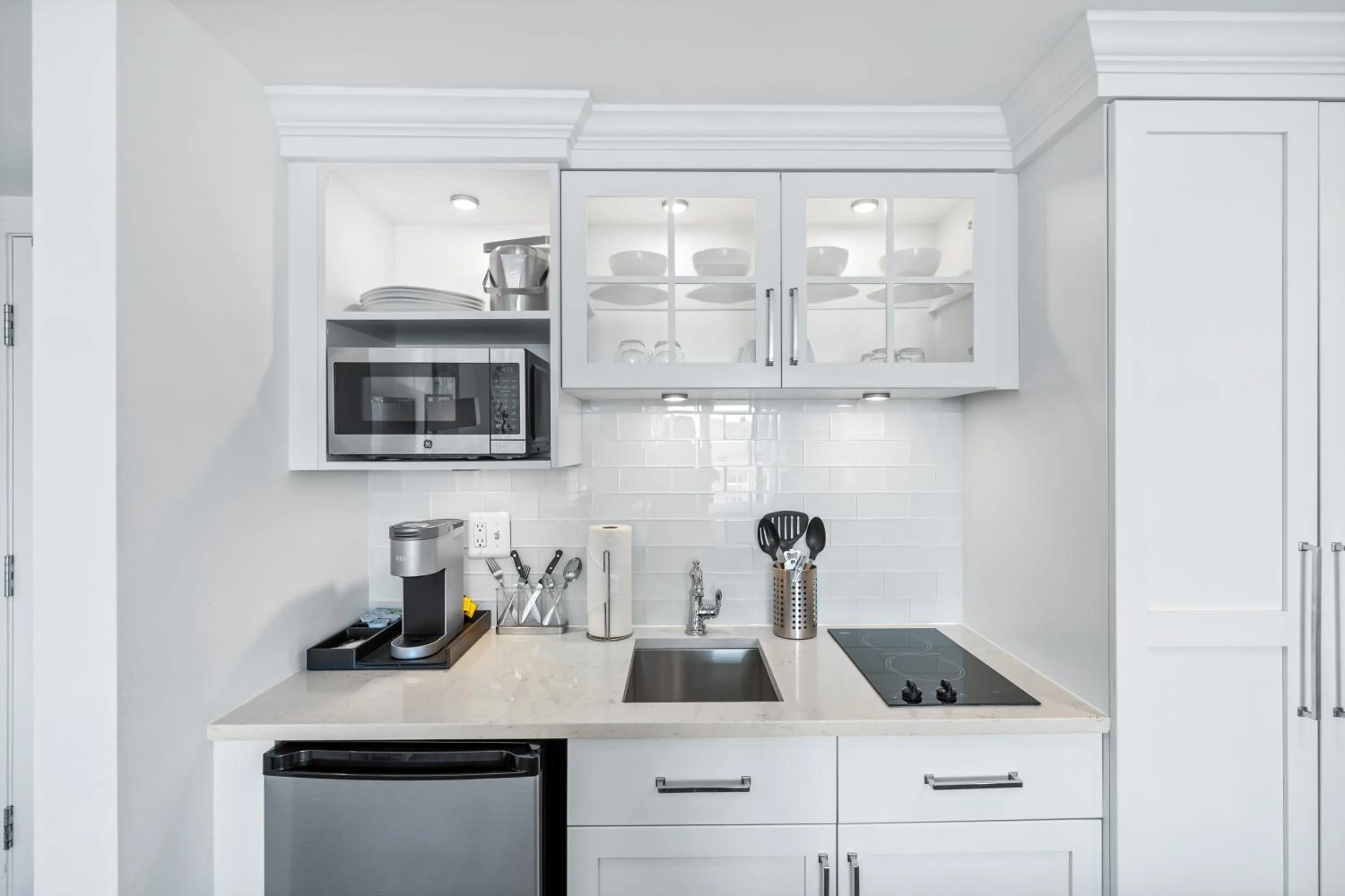 Kitchen or kitchenette in ICONA Avalon