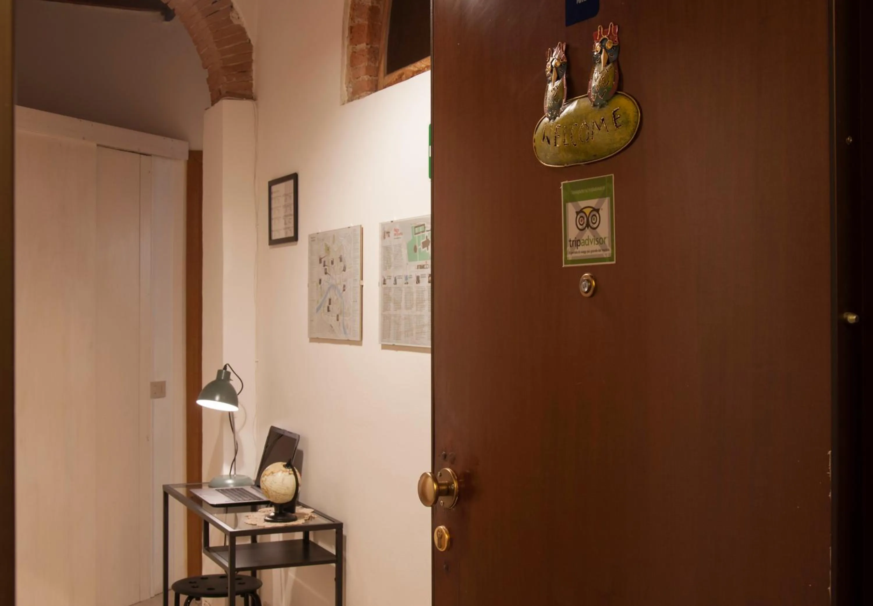 Facade/entrance in Bed & Tower