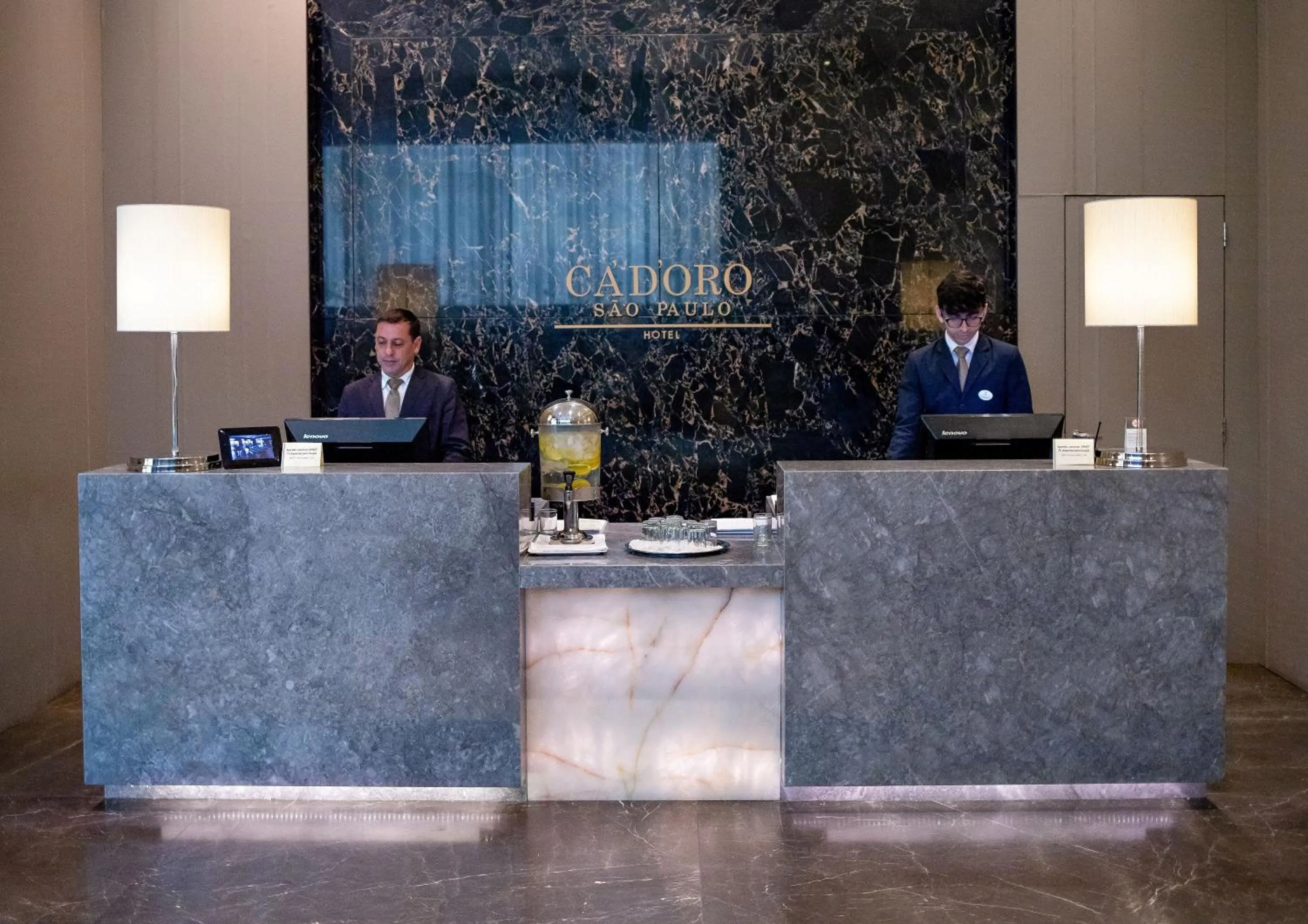 Lobby or reception in Hotel Cadoro São Paulo