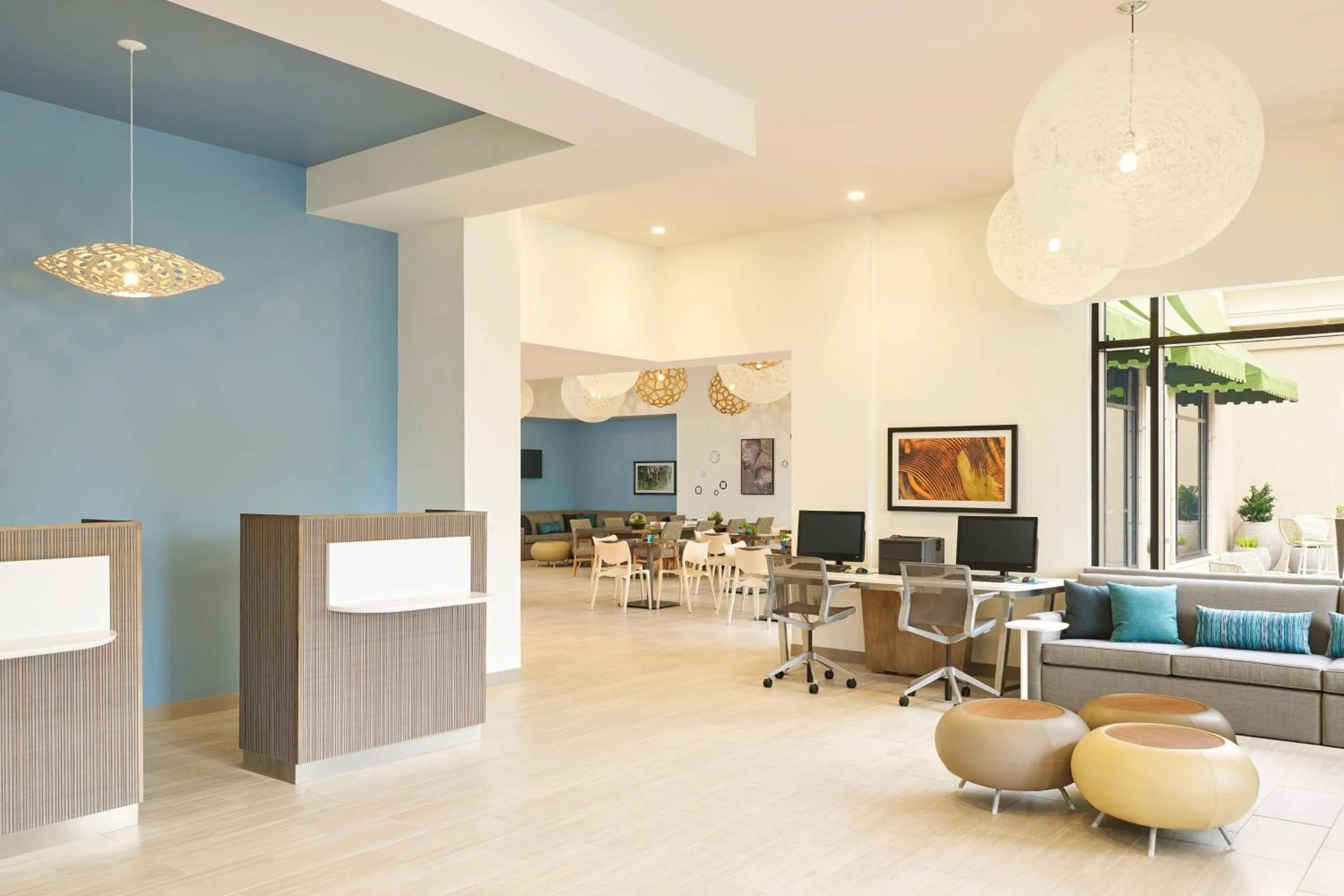 Lobby or reception in Element Huntsville