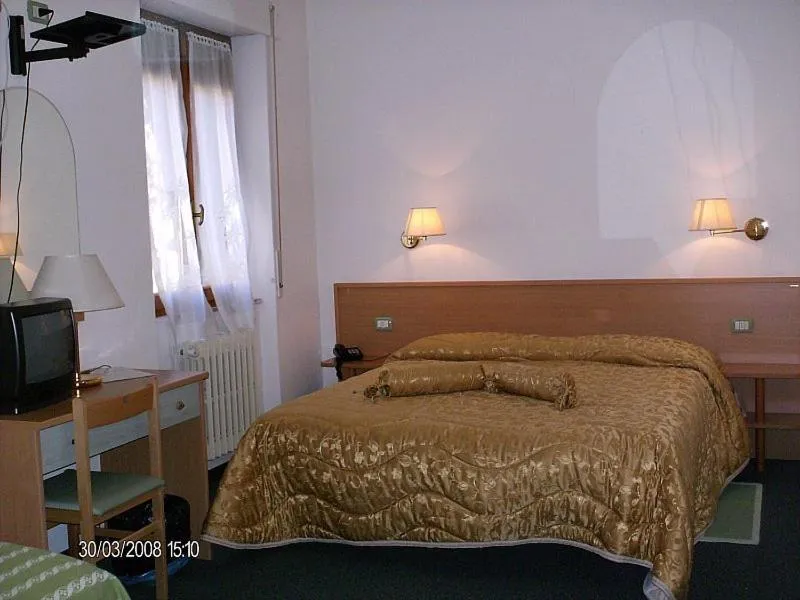 Bed in Hotel Etruria