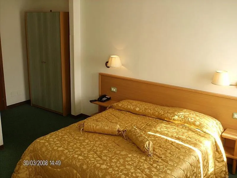 Bed in Hotel Etruria