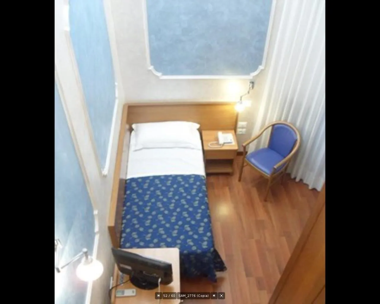 Photo of the whole room, Bed in Hotel Alba