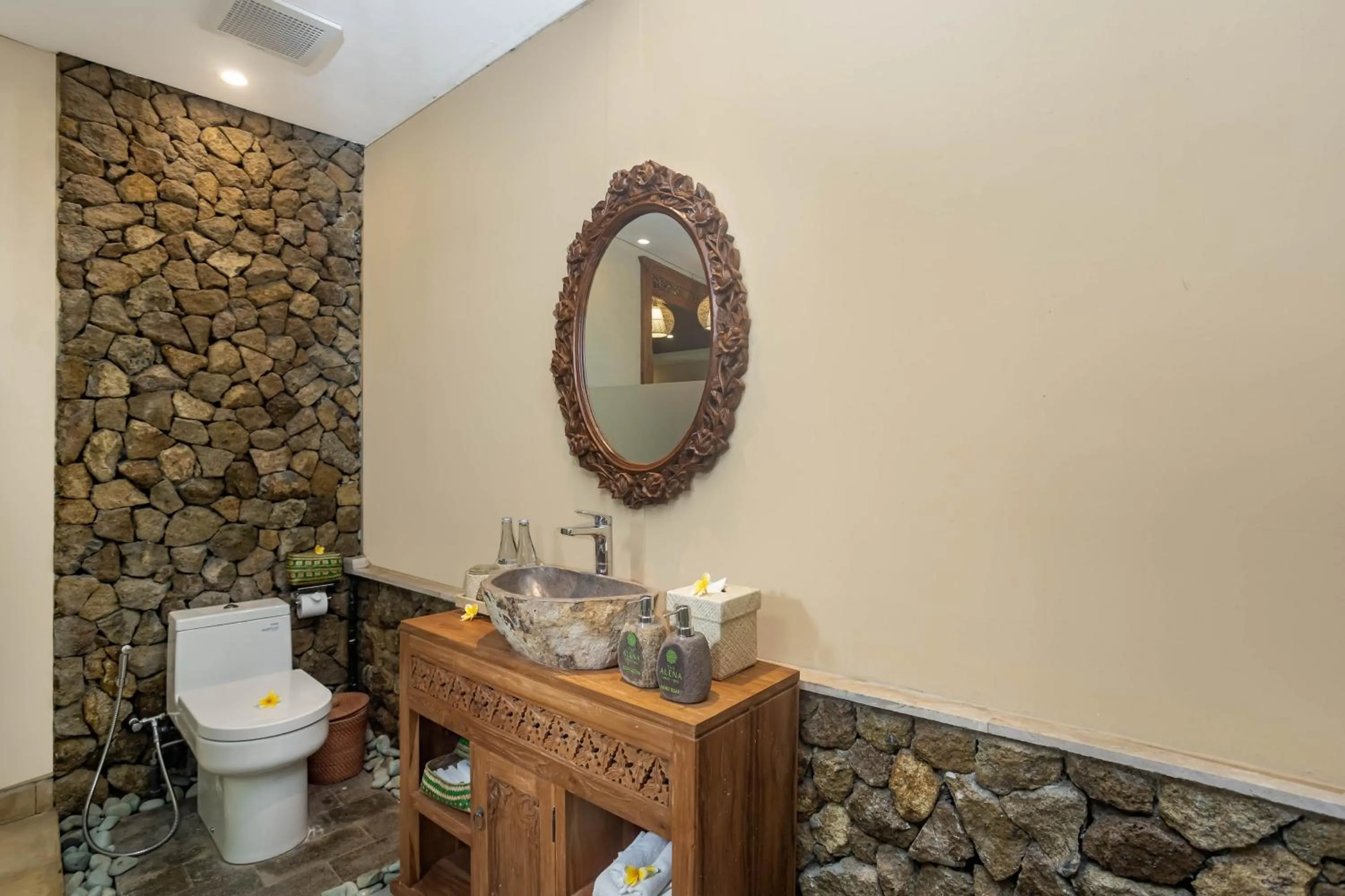 Bathroom in The Alena Resort a Pramana Experience