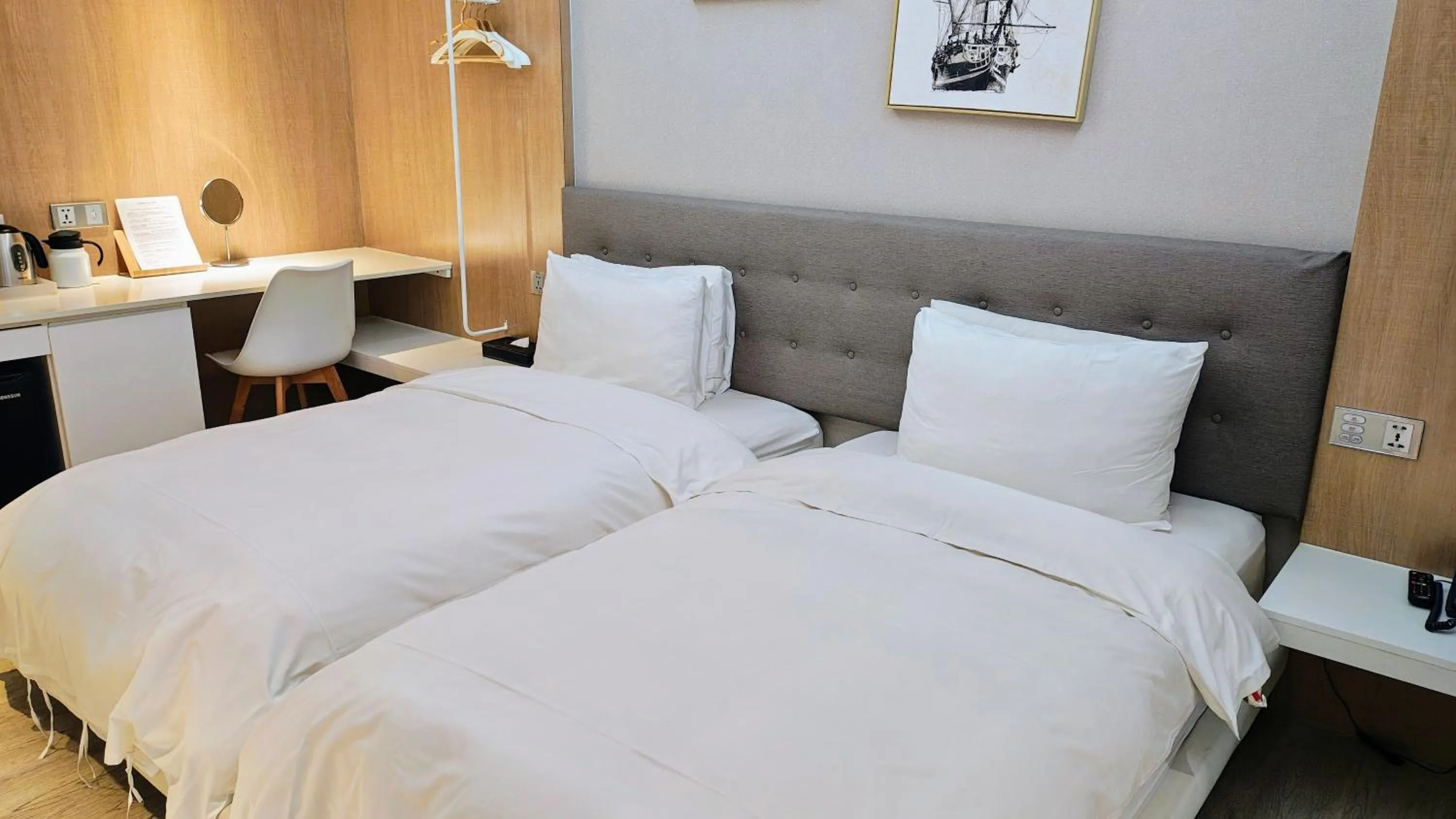 Bed in Hotel Mapp