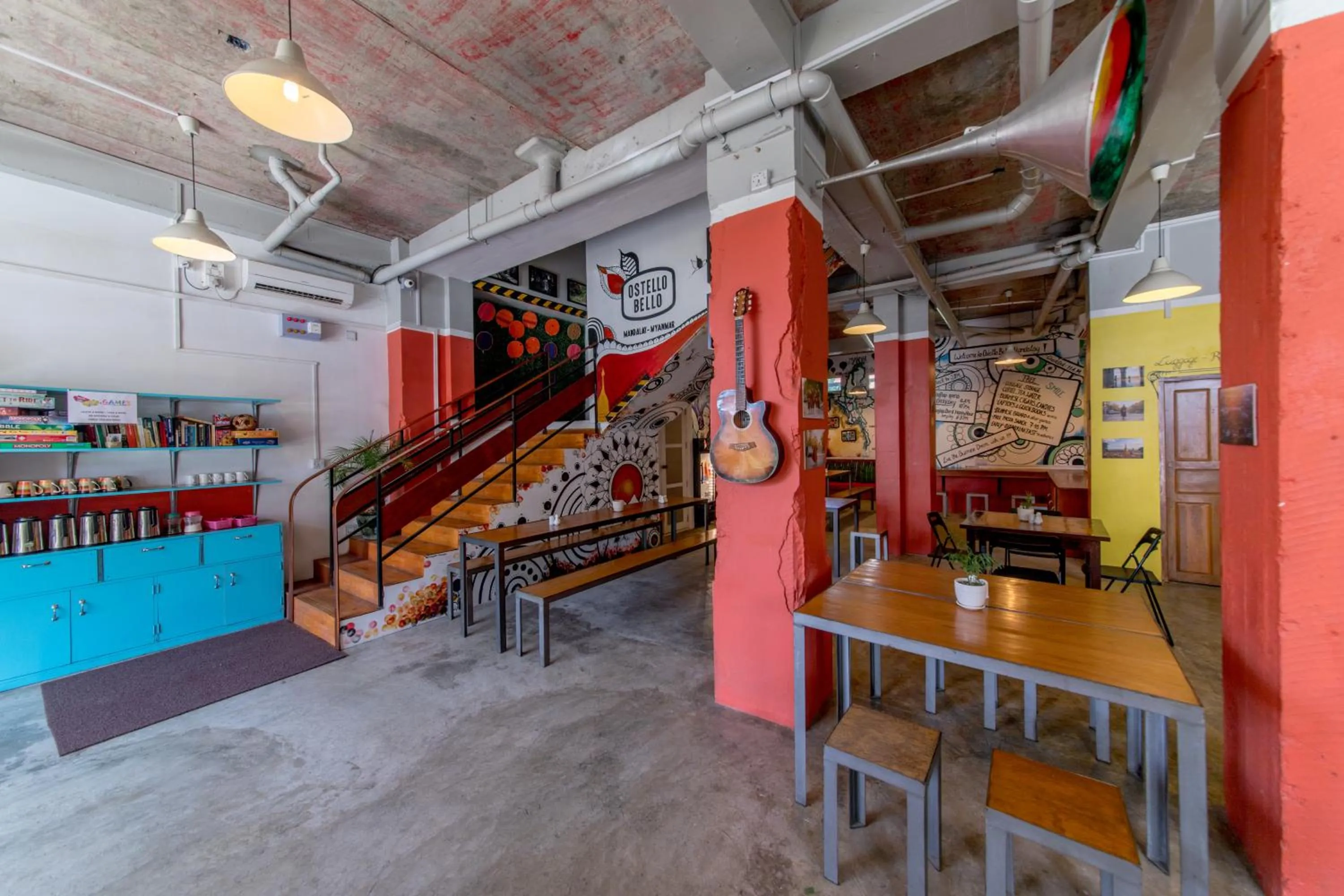 Lobby or reception in Ostello Bello Mandalay