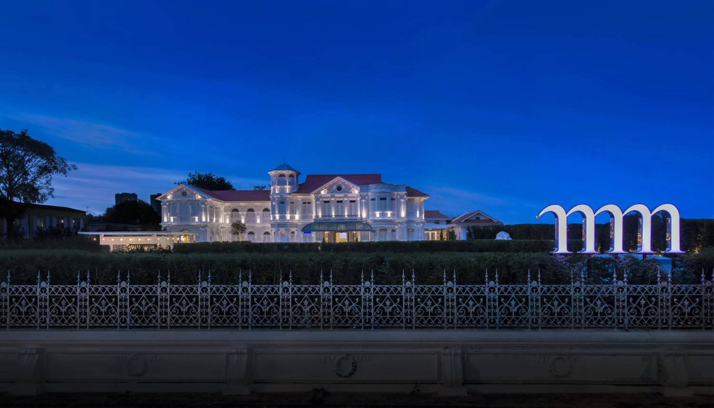 Facade/entrance in Macalister Mansion, a Member of Design Hotels