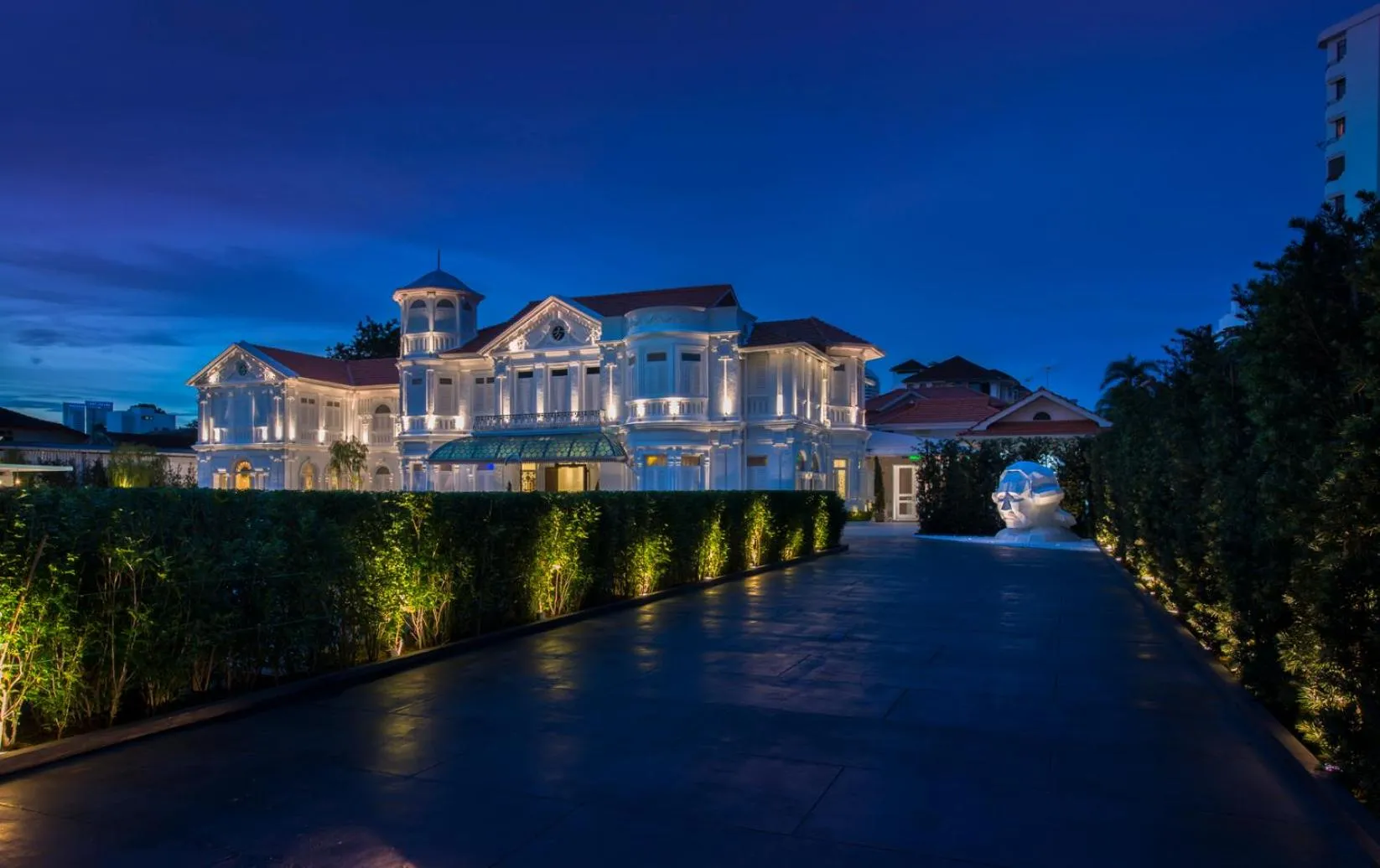 Facade/entrance in Macalister Mansion, a Member of Design Hotels
