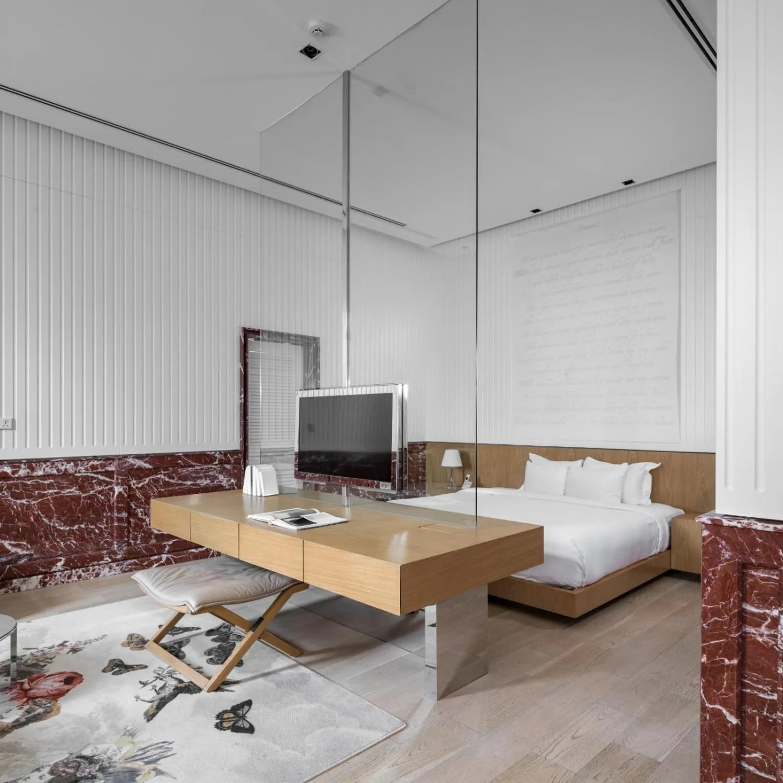 Bed in Macalister Mansion, a Member of Design Hotels