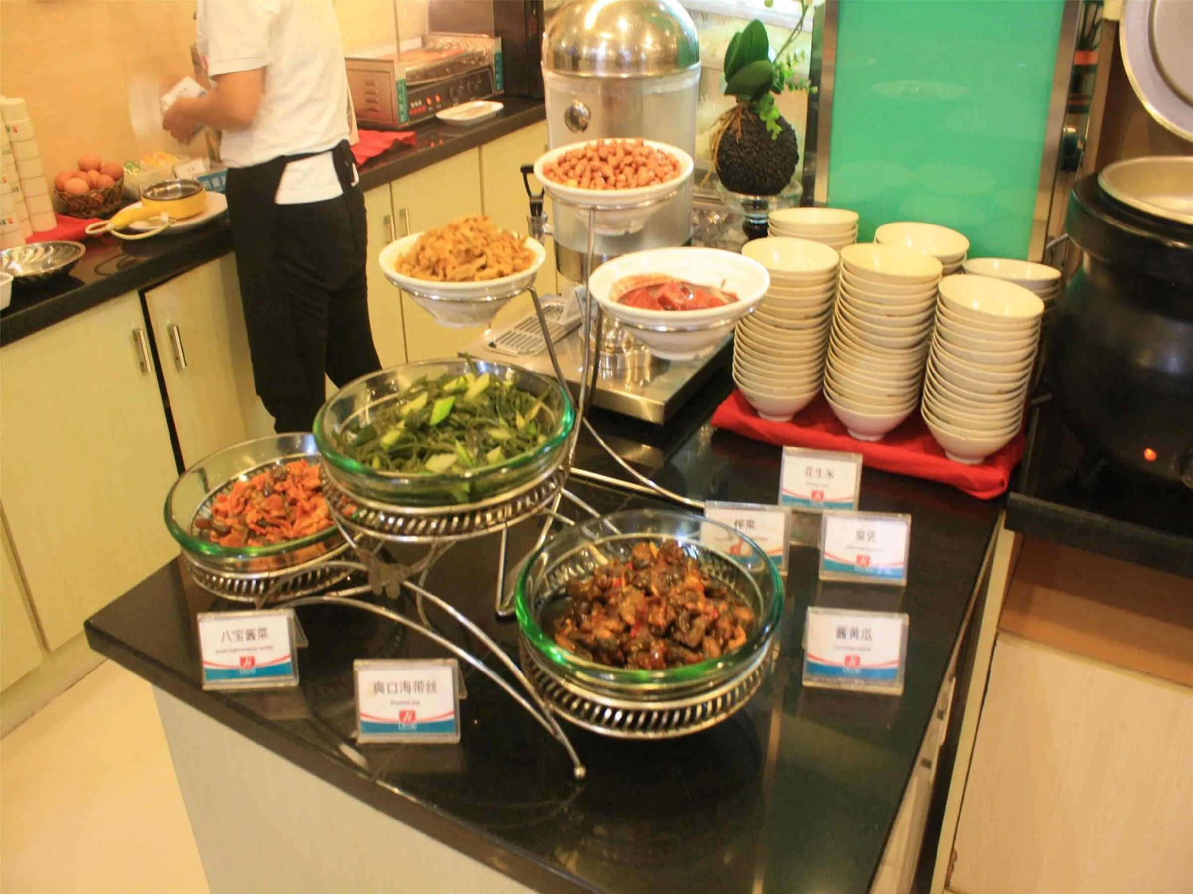 Breakfast in Jinjiang Inn Beijing South Station