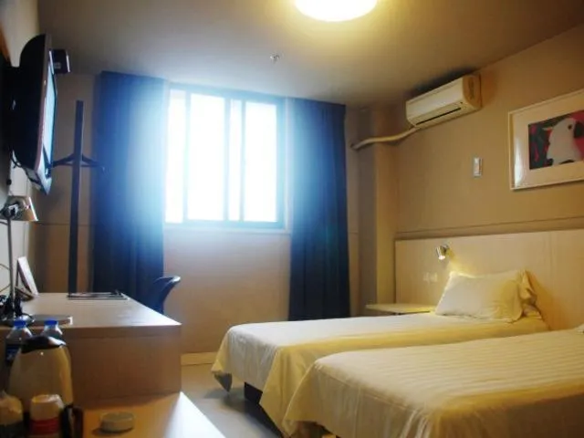 Jinjiang Inn Kunshan Railway Station