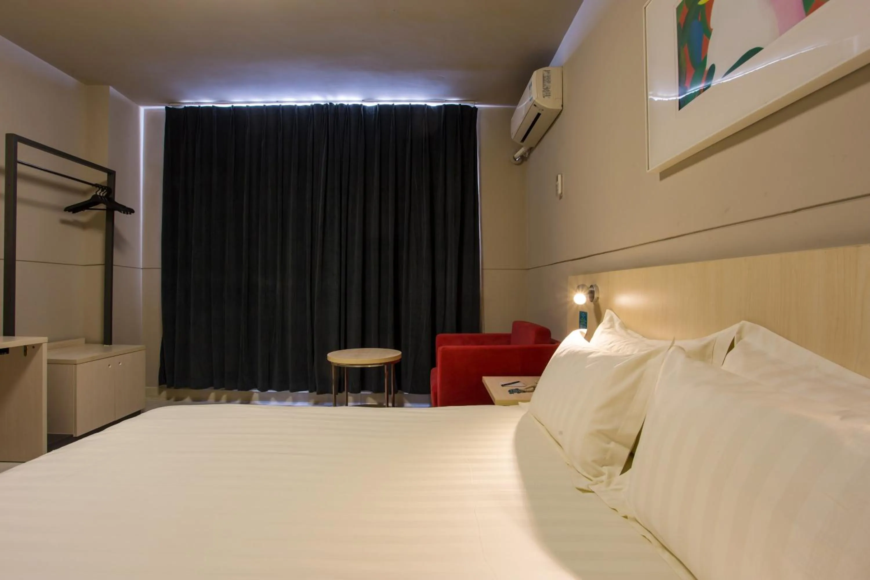 Bed in Jinjiang Inn Baoji High-speed Rail Station