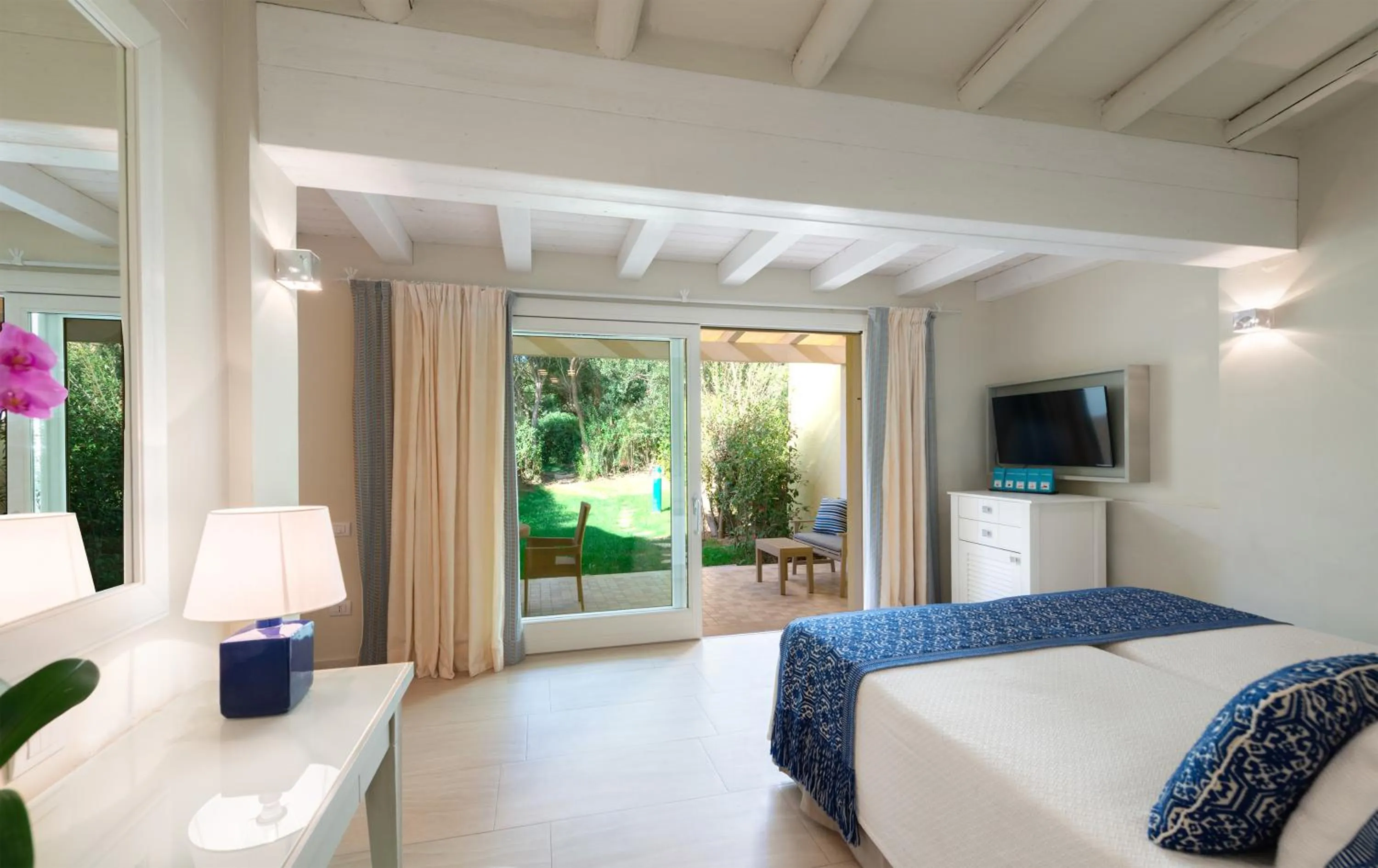 Photo of the whole room, Bed in Forte Village Resort - Bouganville