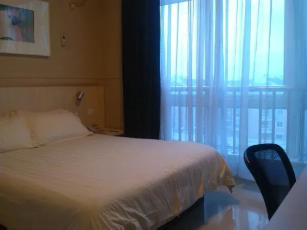 Jinjiang Inn Yancheng Railway Station