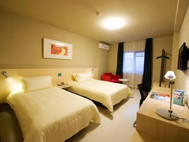 Bed in Jinjiang Inn Wenling Daxi