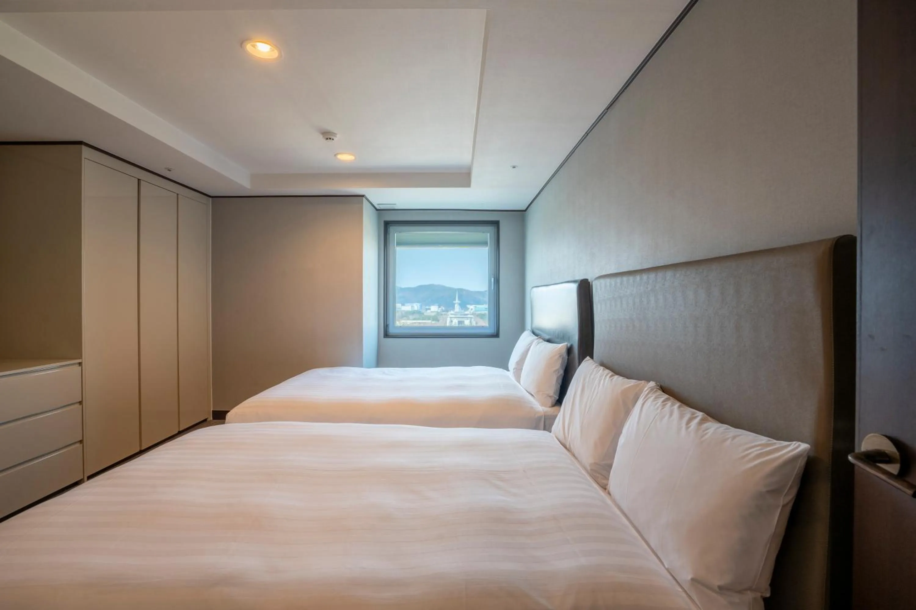 Bed in Toyoko Inn Daejeon Government Complex