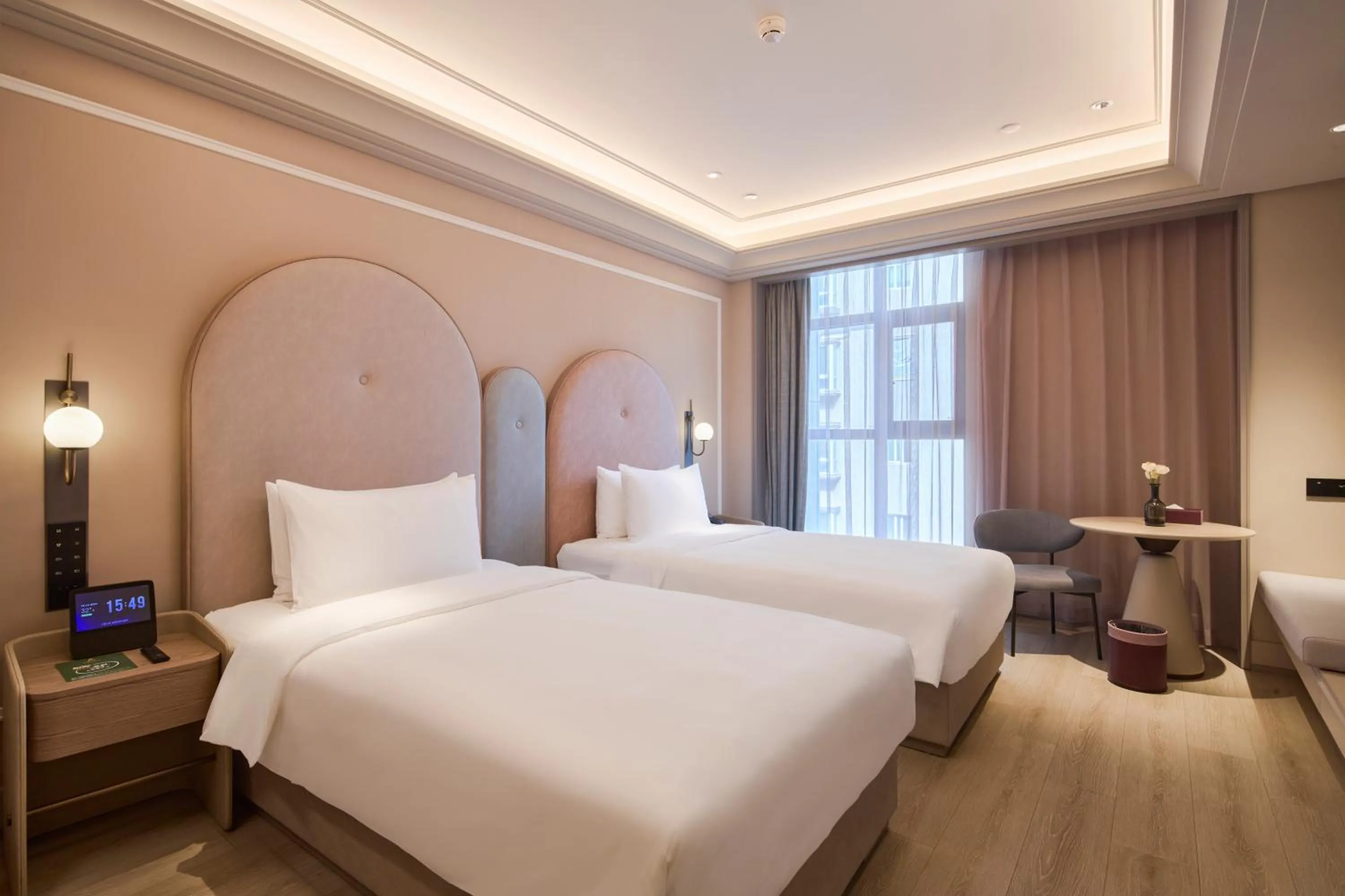 Bed in Mercure Xian Dazhai Road