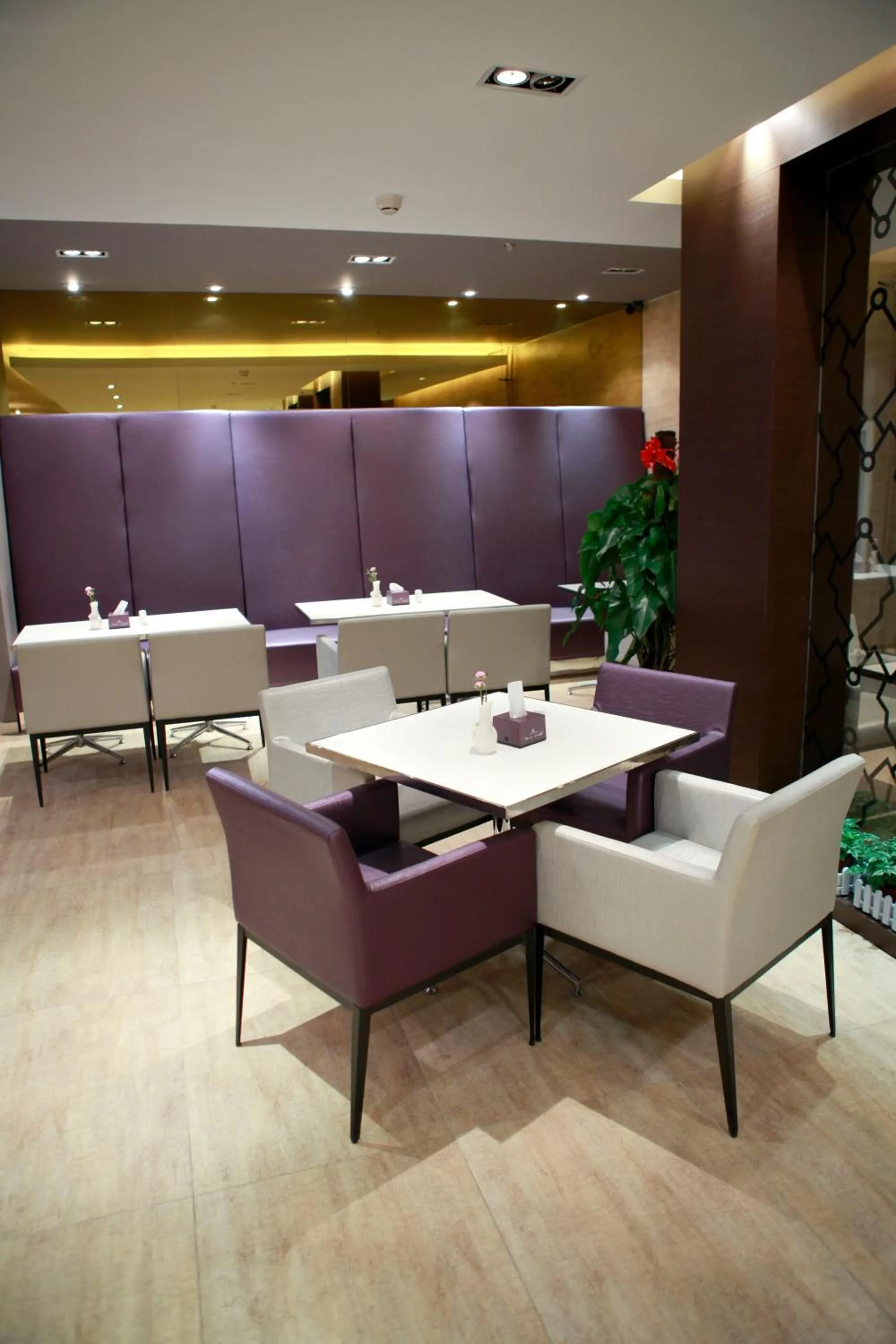 Restaurant/places to eat in Jinjiang Inn Beijing Gucheng North Road