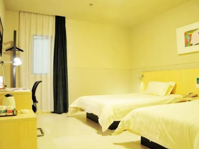 Bed in Jinjiang Inn Suzhou Railway Station North Square