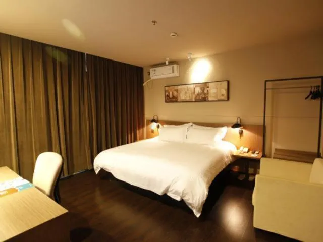 Bed in Jinjiang Inn Select Jinggangshan Scenic Spot Bus Station