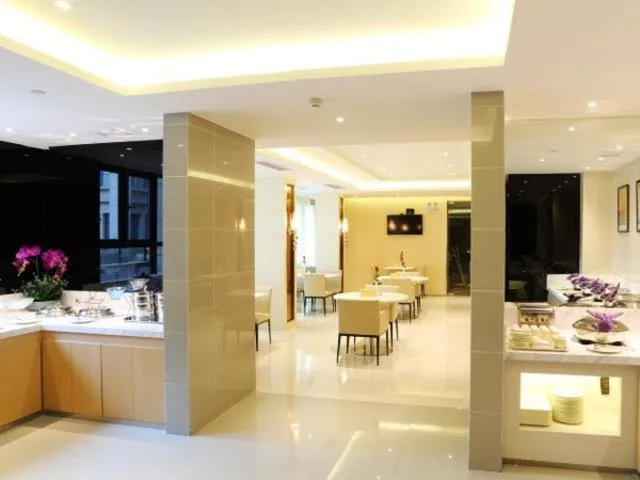 Restaurant/places to eat in Jinjiang Inn Select Suzhou Industrial Zone Jundi Manhattan Plaza