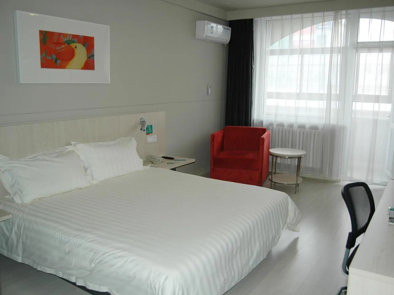 Other, Bed in Jinjiang Inn Beijing Liangxiang Nanguan Subway Station