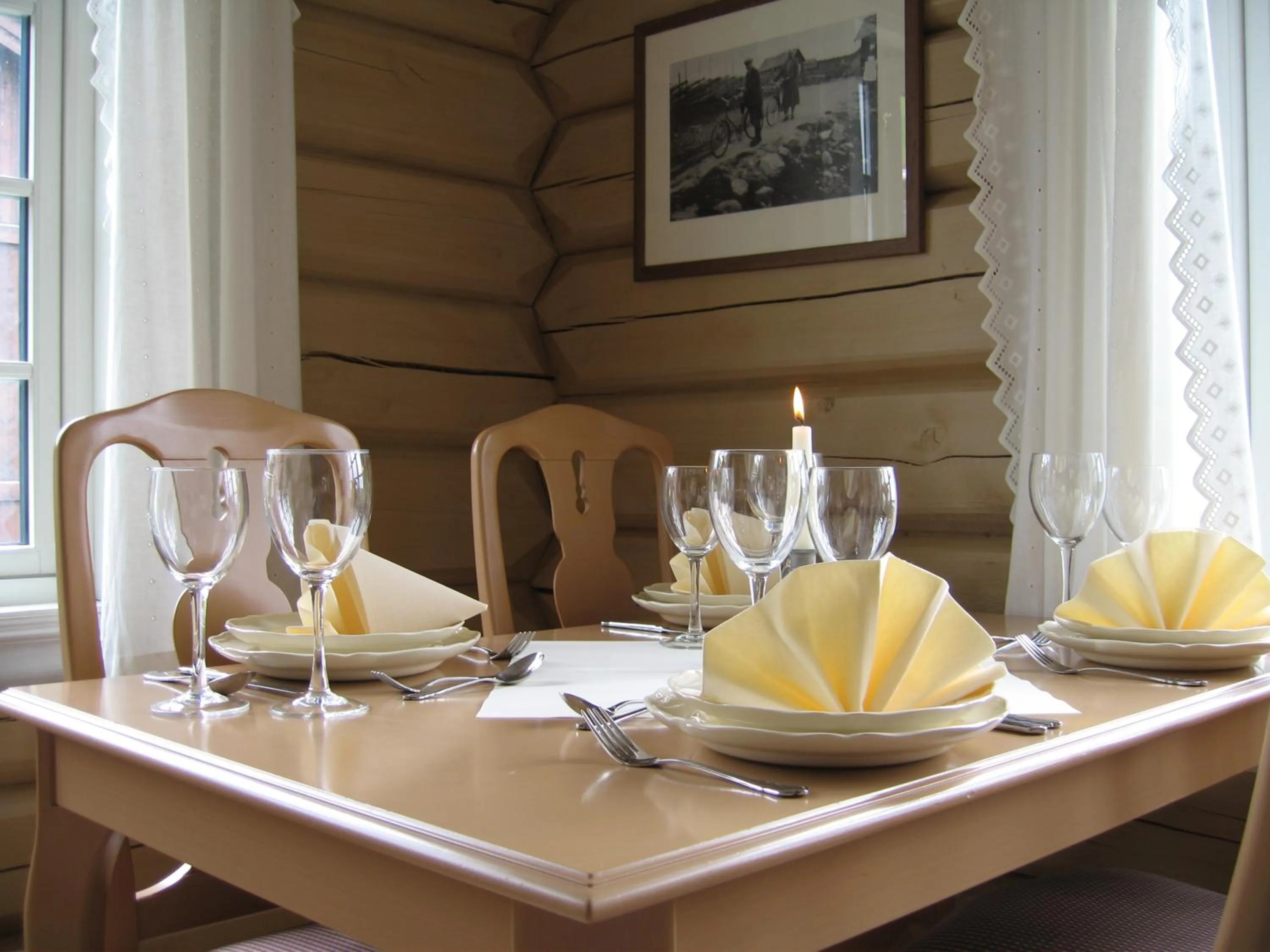 Food and drinks in Ilsetra Hotell