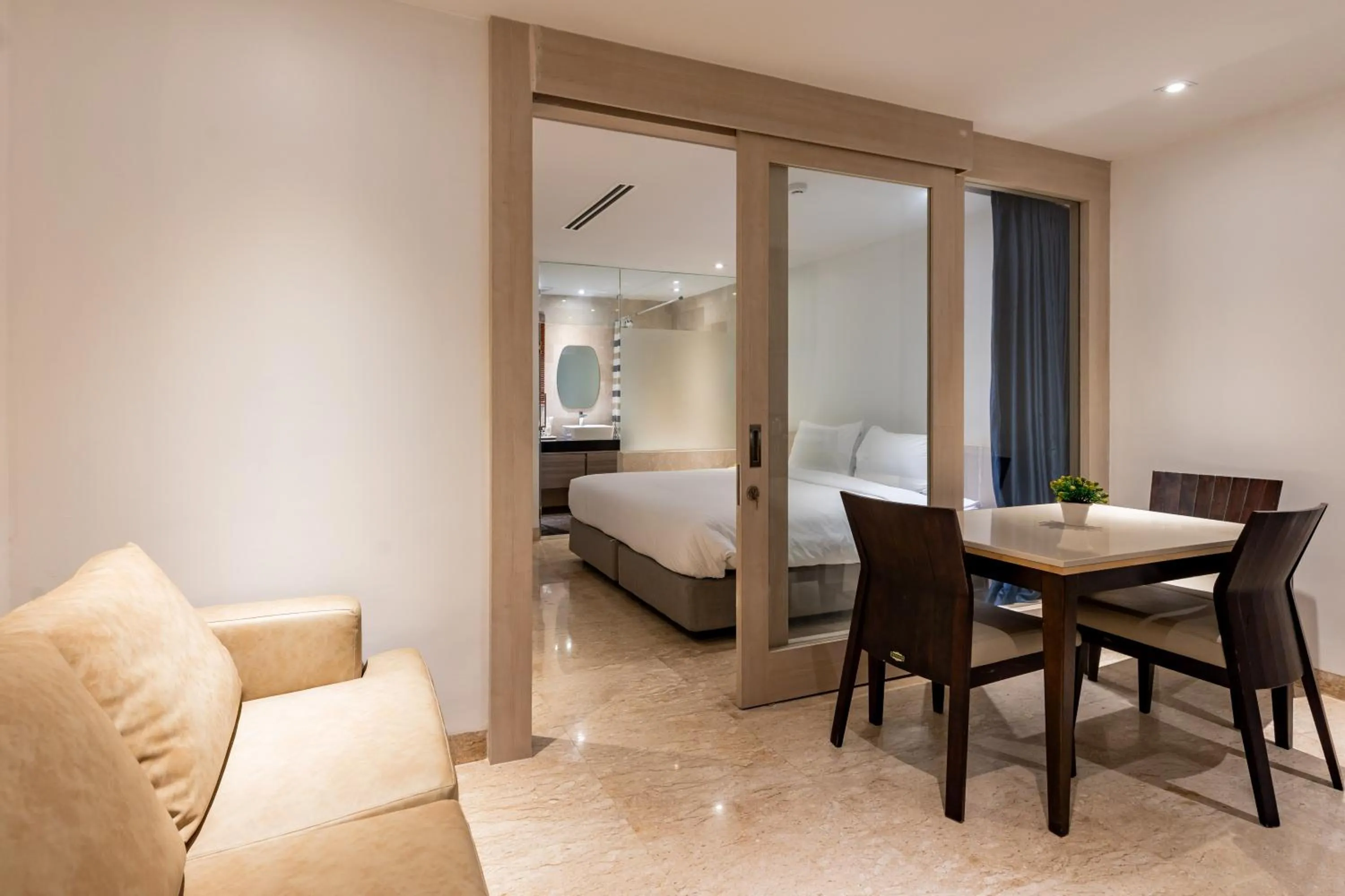 Bed in Sukhothai Residence Ruam Ruedi