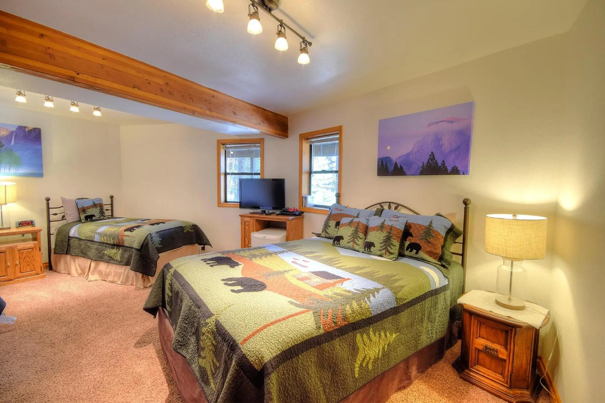 Bed in Treetops Cabin