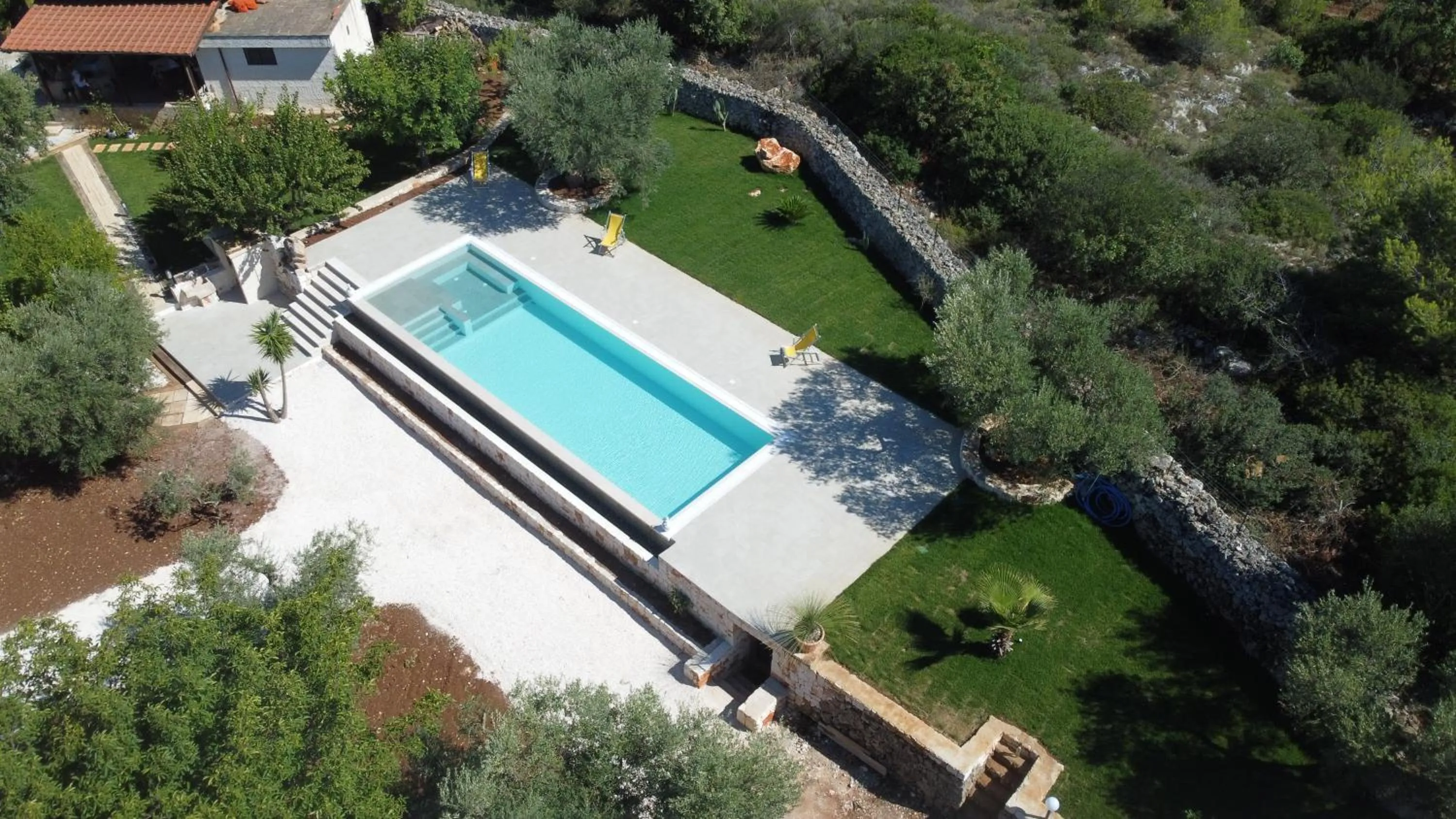Swimming pool in Bed & Breakfast dei Colli