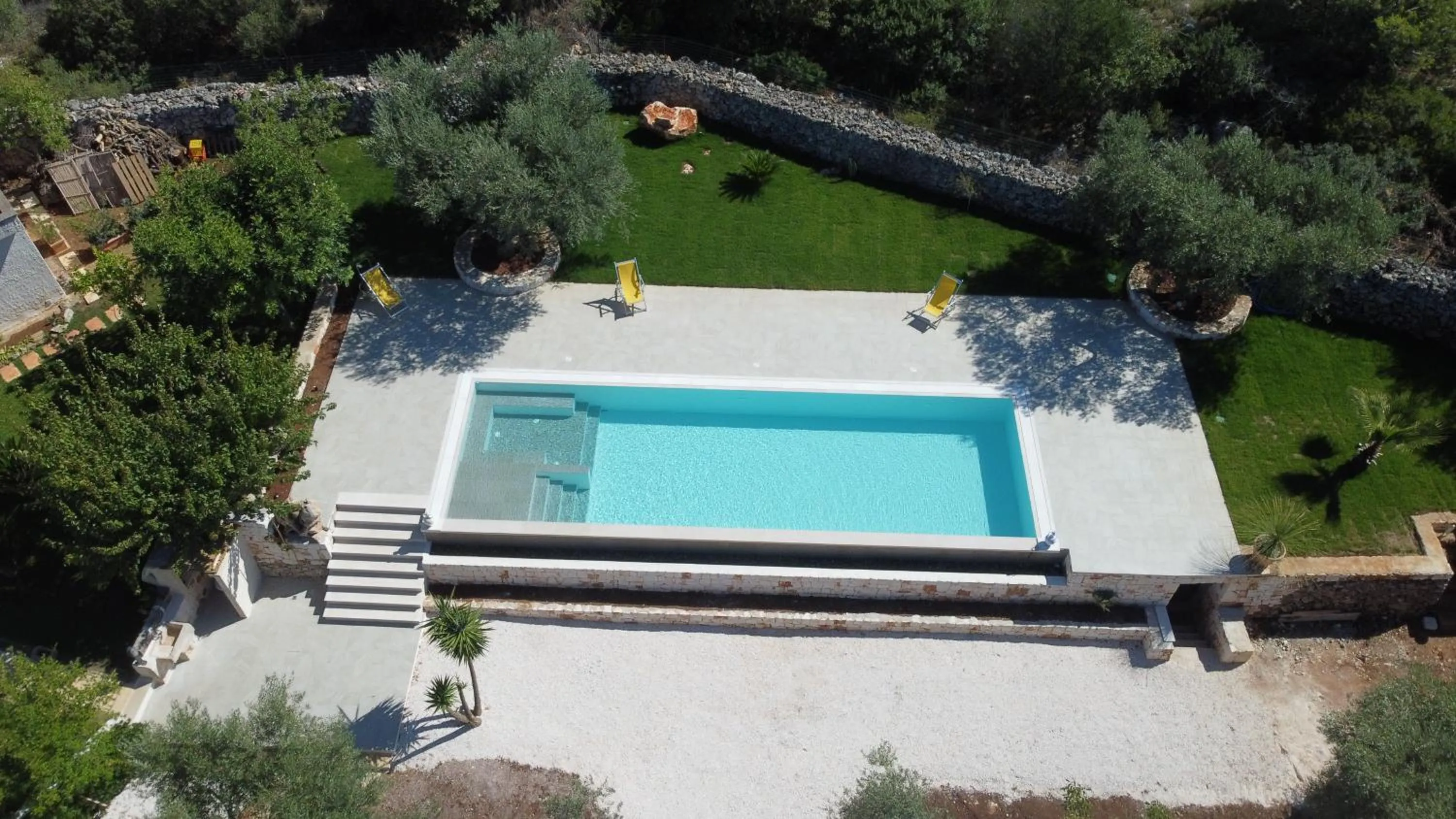 Swimming pool in Bed & Breakfast dei Colli