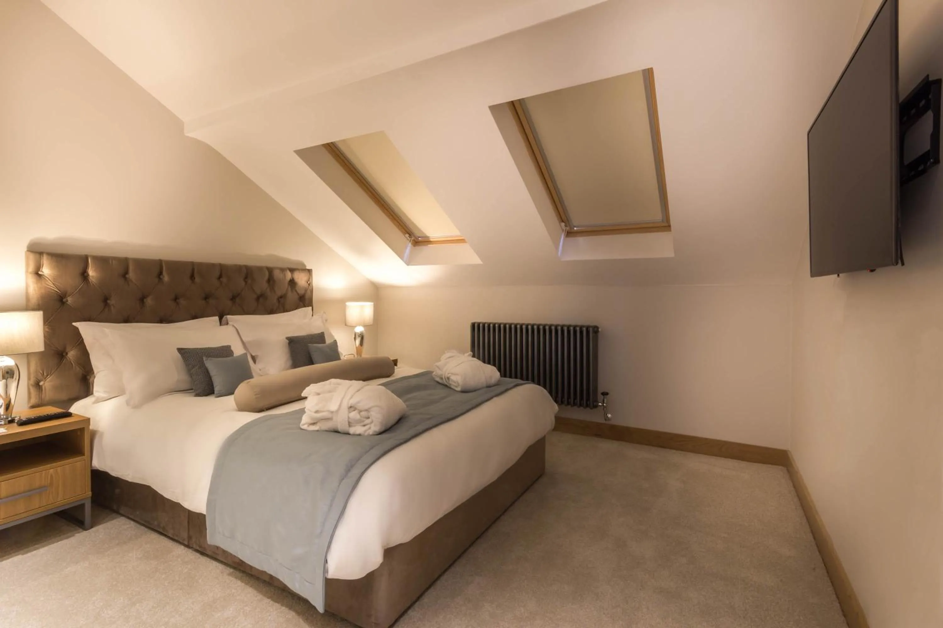 Bedroom, Bed in Mansio Suites Basinghall