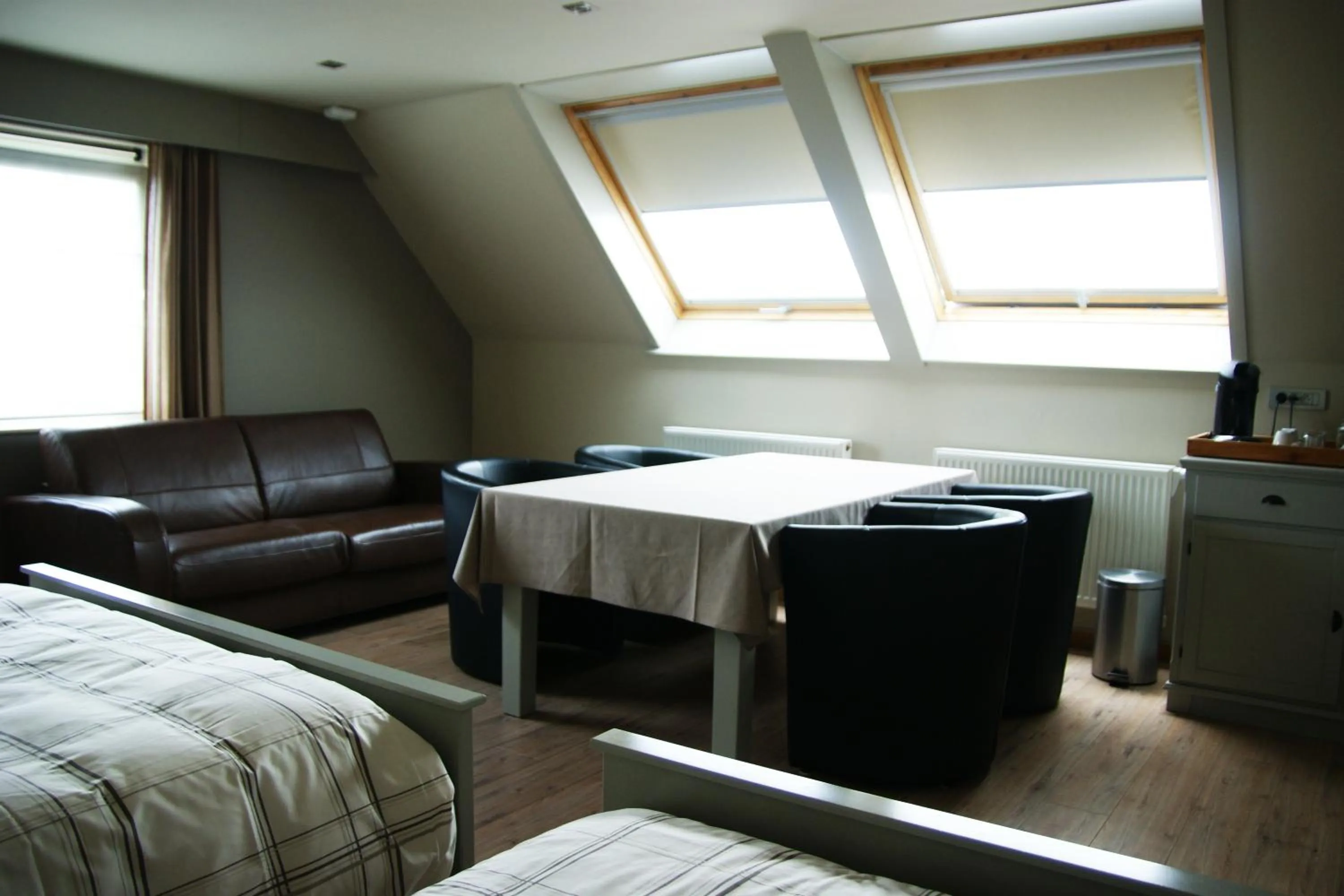 Dining area in B&B The Beachhouse