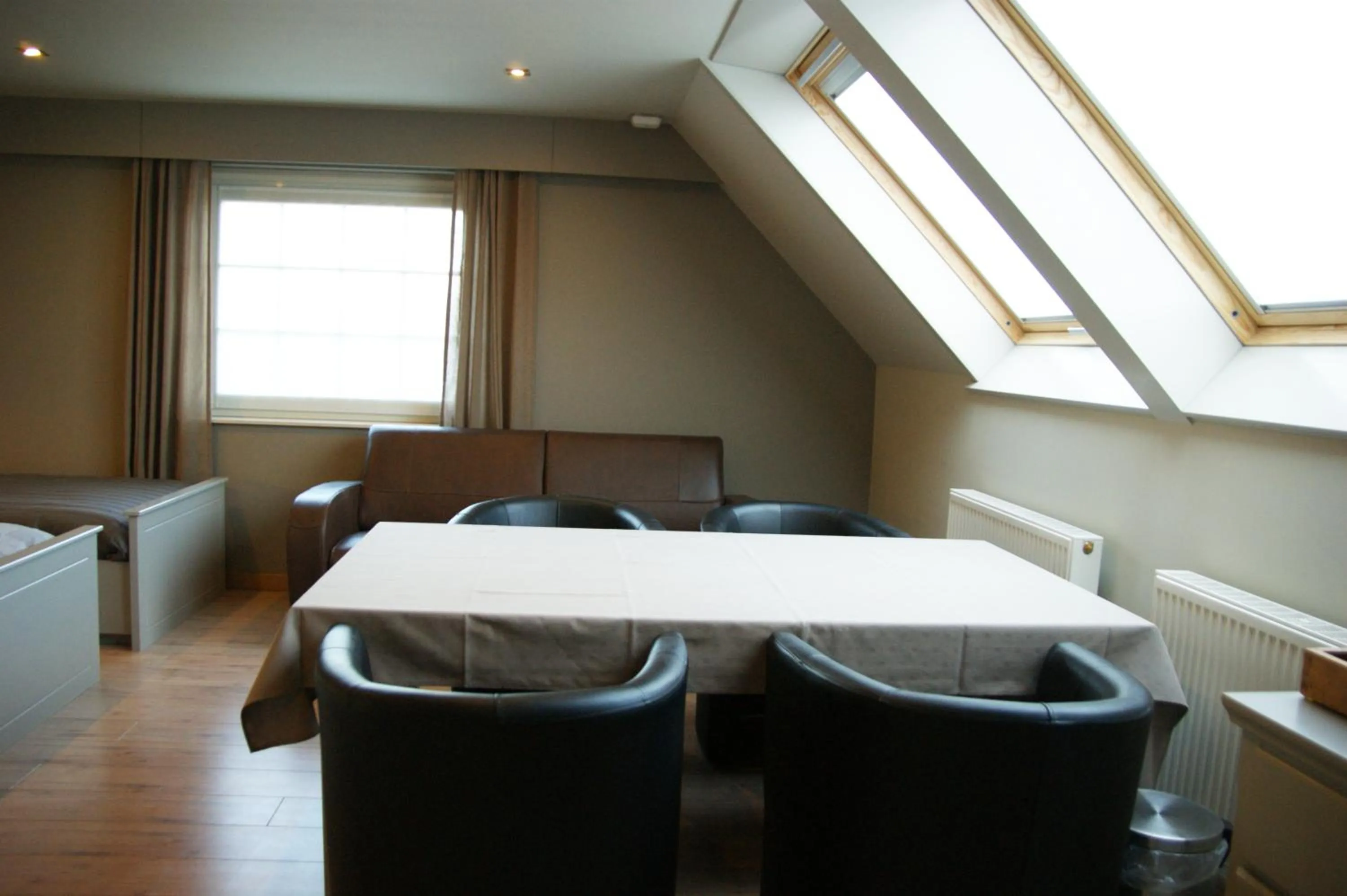 Dining area in B&B The Beachhouse