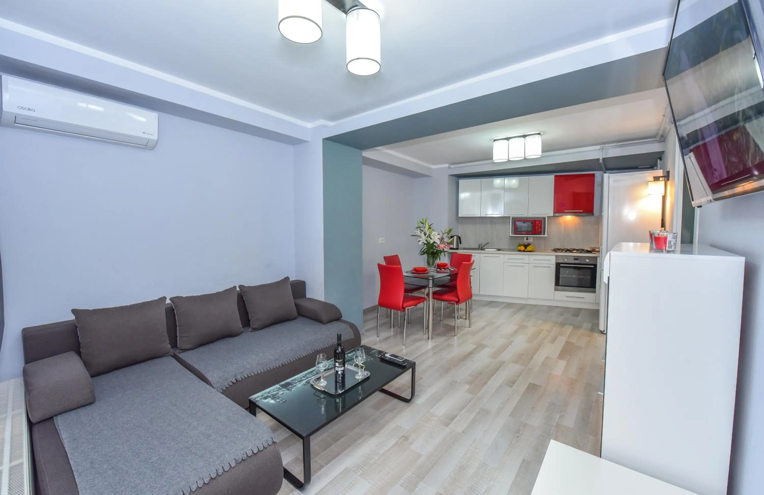 TV and multimedia in CityScape Bucharest