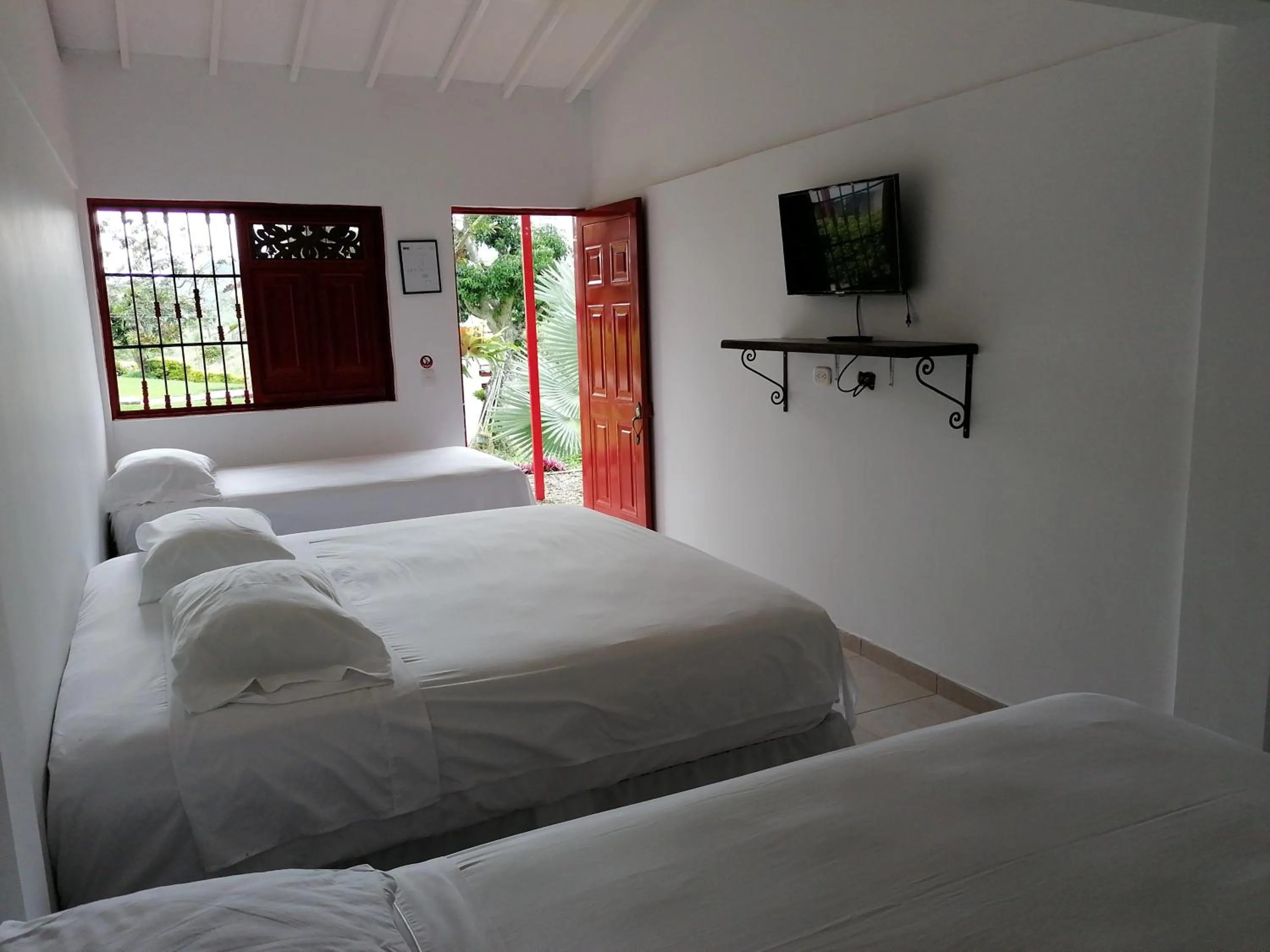 Photo of the whole room in Casa de Campo Santana Campestre Quindio