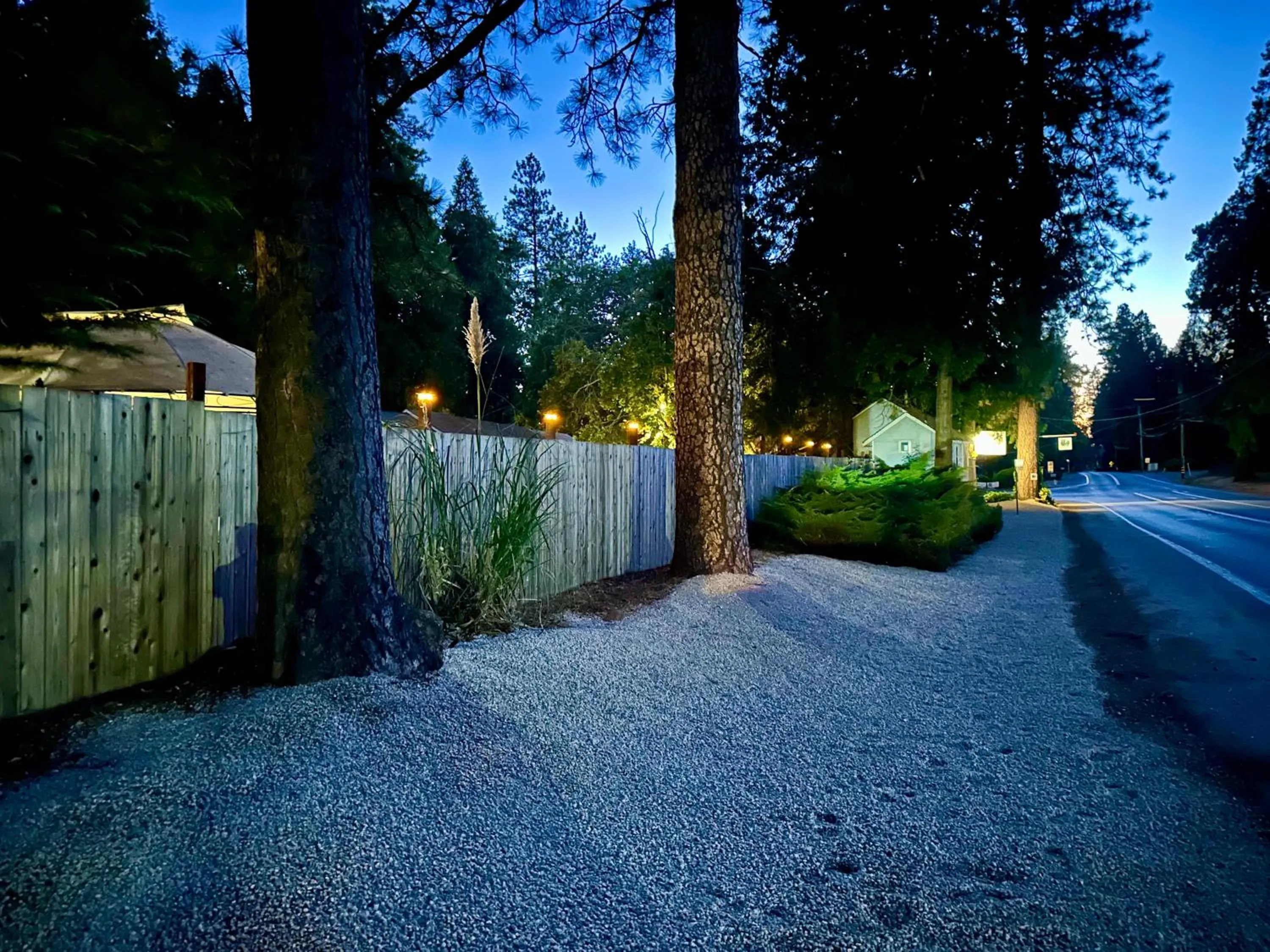 The Pines Inn and Cottages