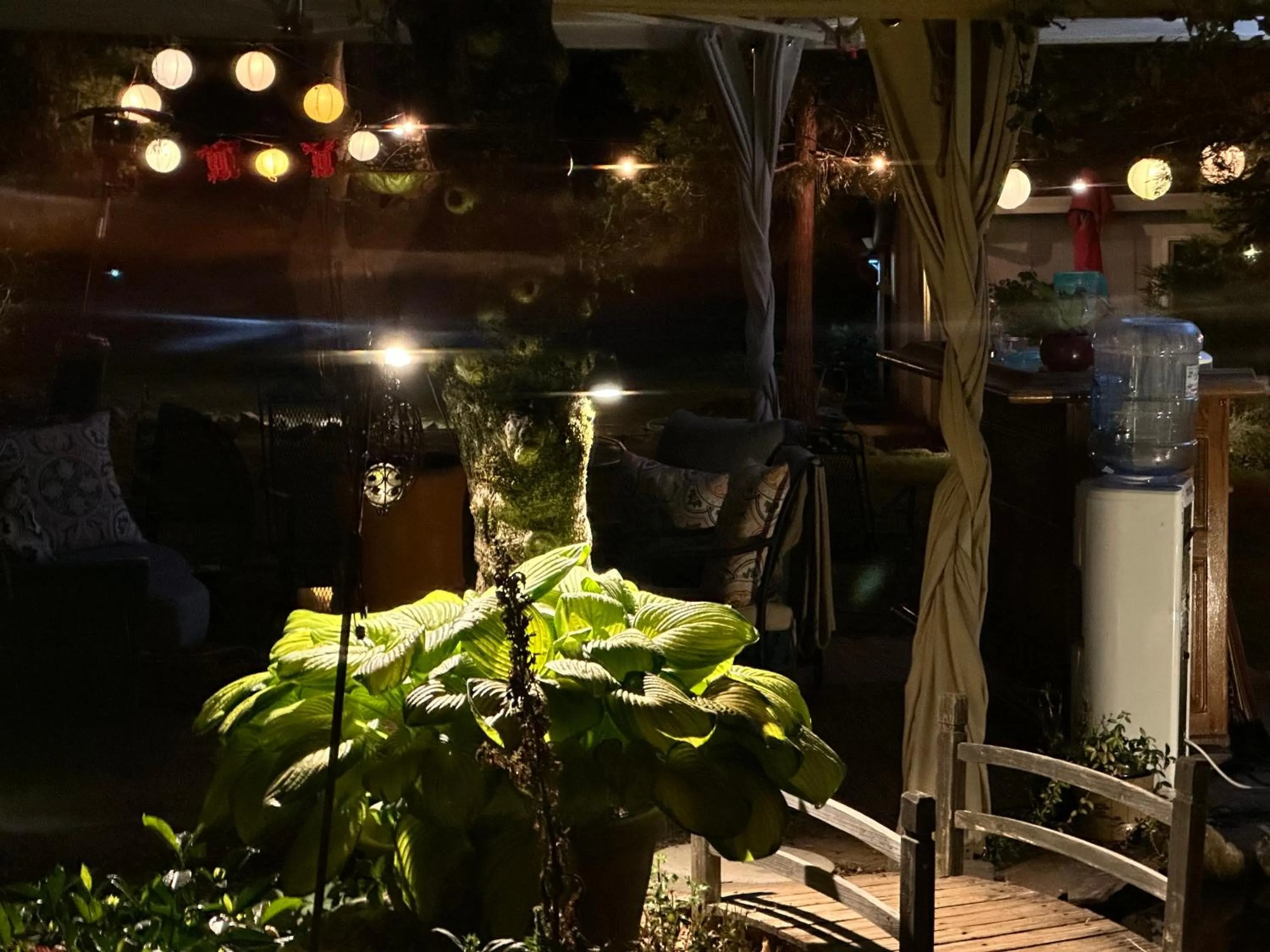 Garden in The Pines Inn and Cottages