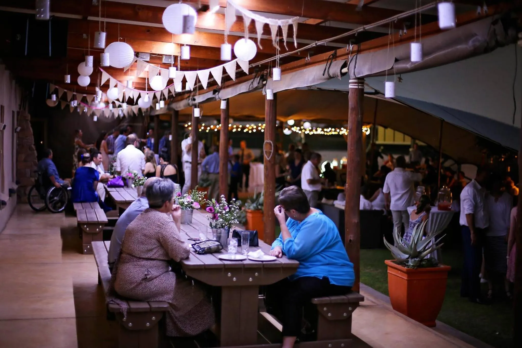 group of guests in Lake Grappa Guestfarm